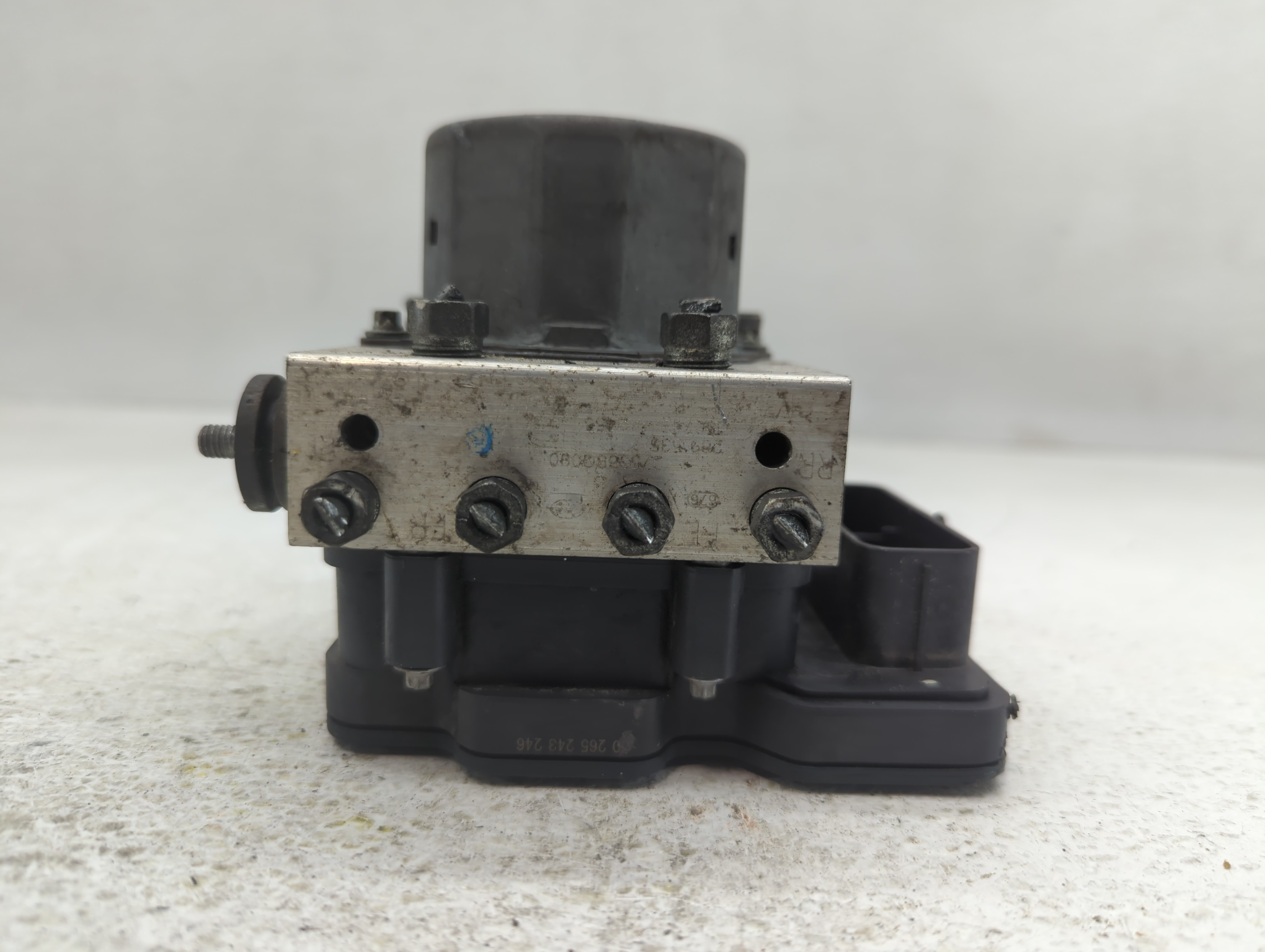 2016 Subaru Forester Abs Pump Control Module 646906 - Oemusedautoparts1.com