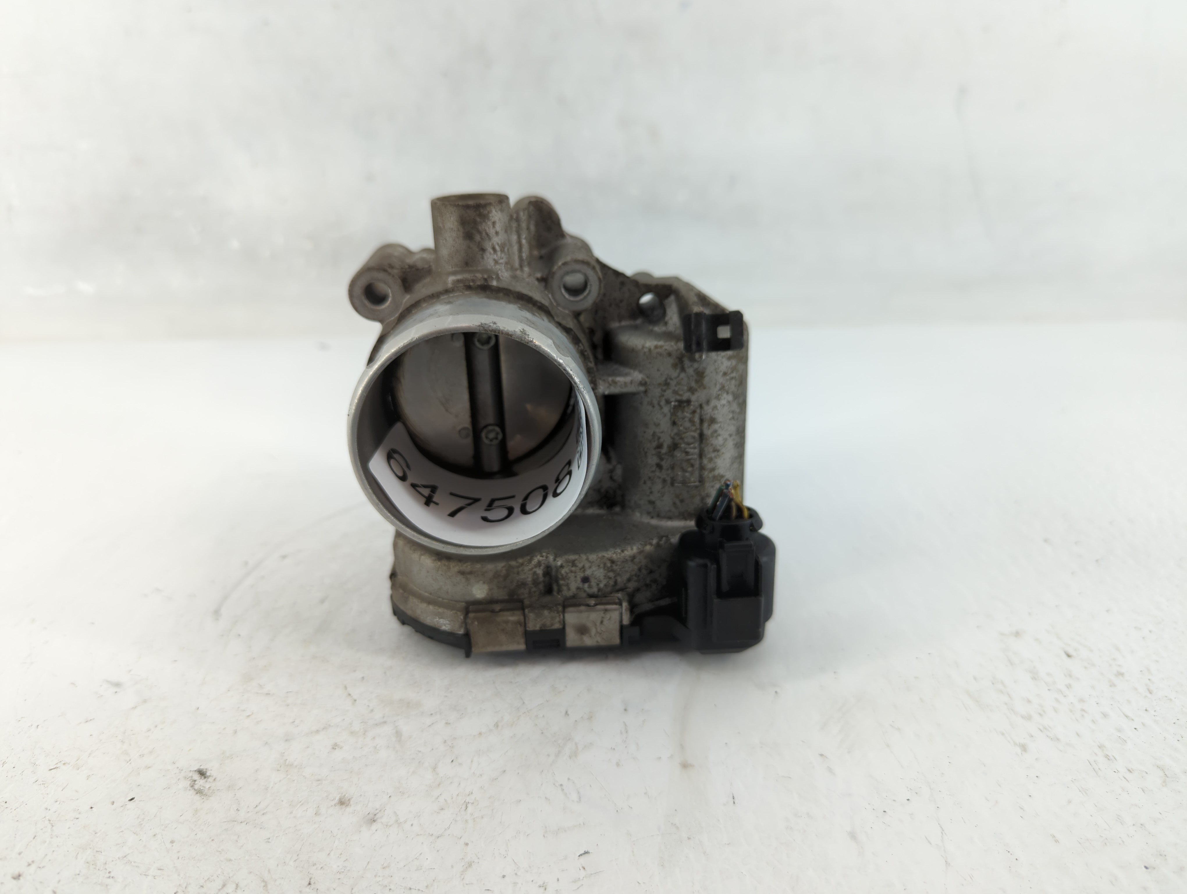Picture of 2011-2014 Ford Fiesta Throttle Body 647508