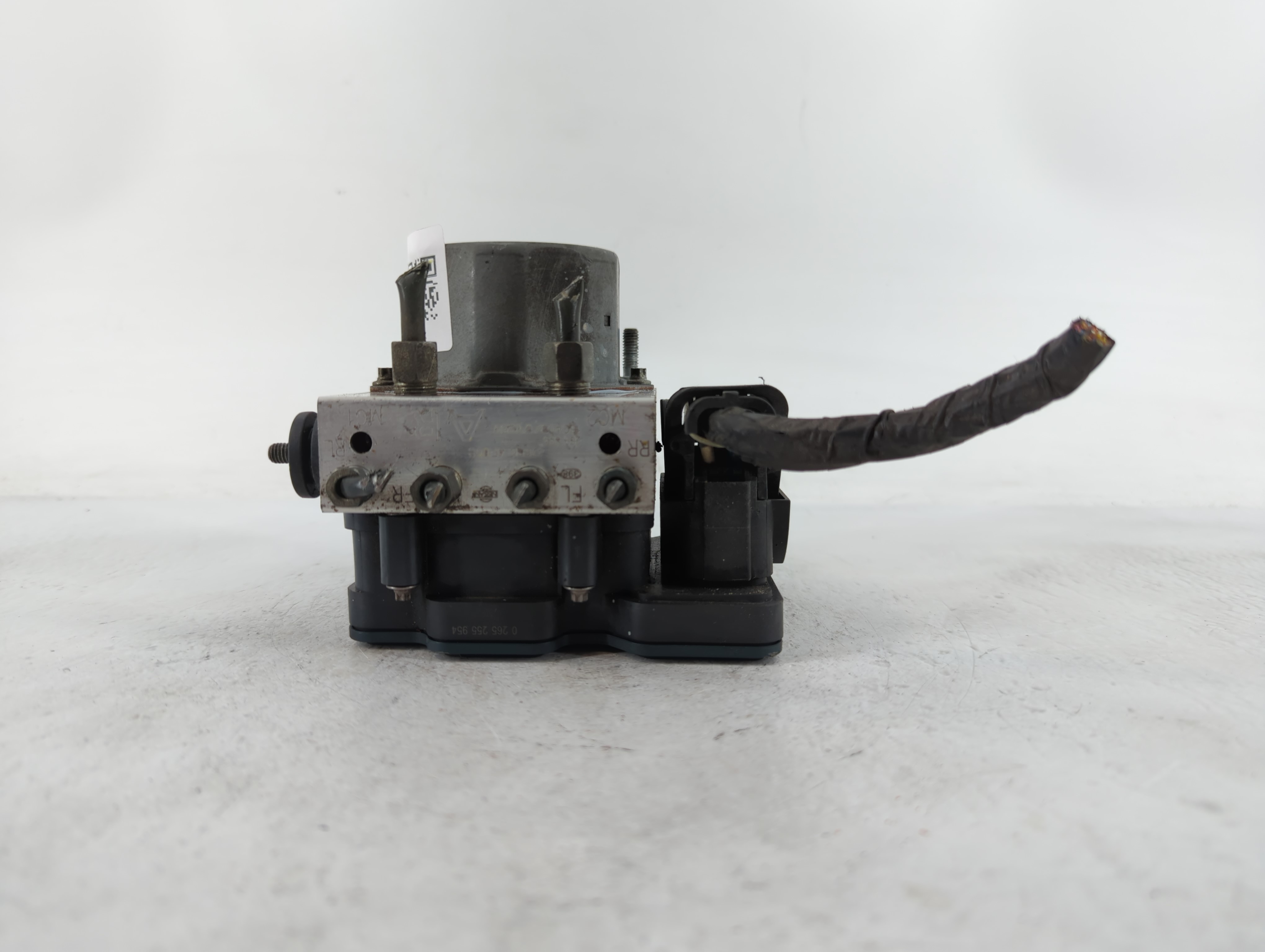 2016-2018 Nissan Sentra Abs Pump Control Module 647605 - Oemusedautoparts1.com