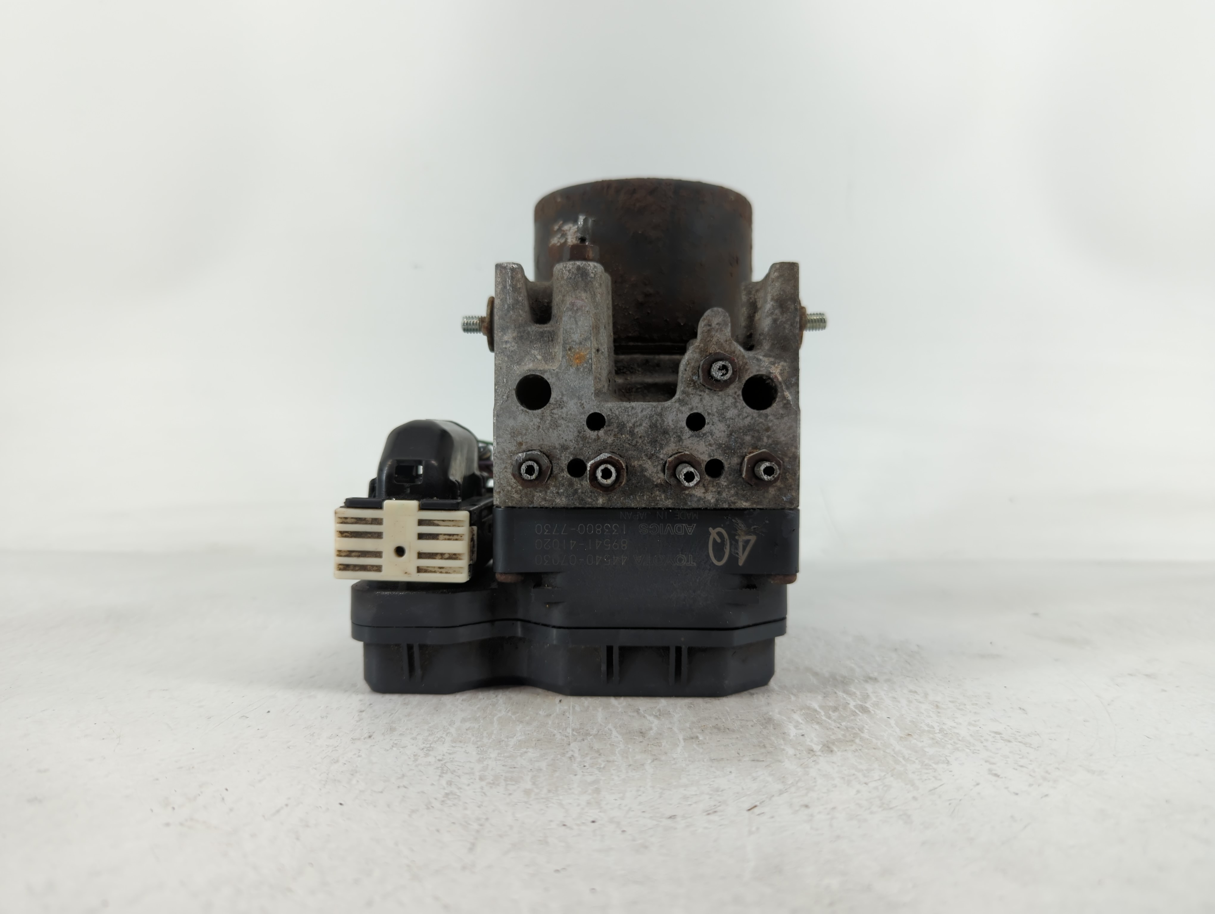 Picture of 2005-2007 Toyota Avalon Abs Pump Control Module 648320
