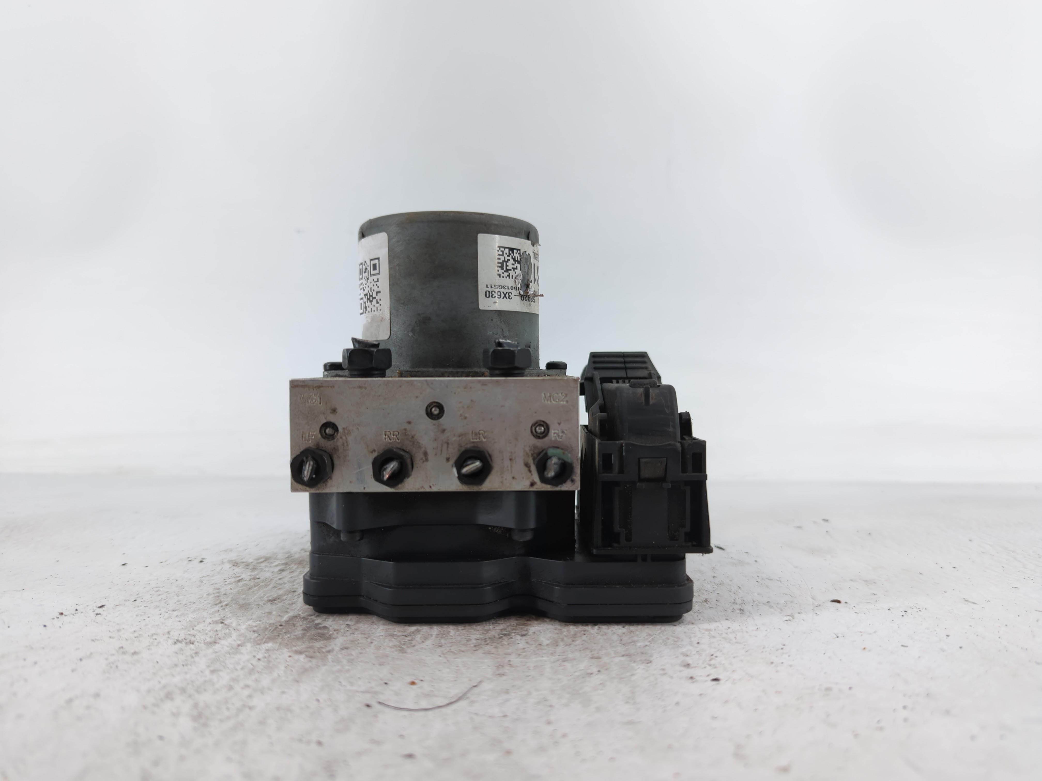 2014-2016 Hyundai Elantra Abs Pump Control Module 648539 - Oemusedautoparts1.com