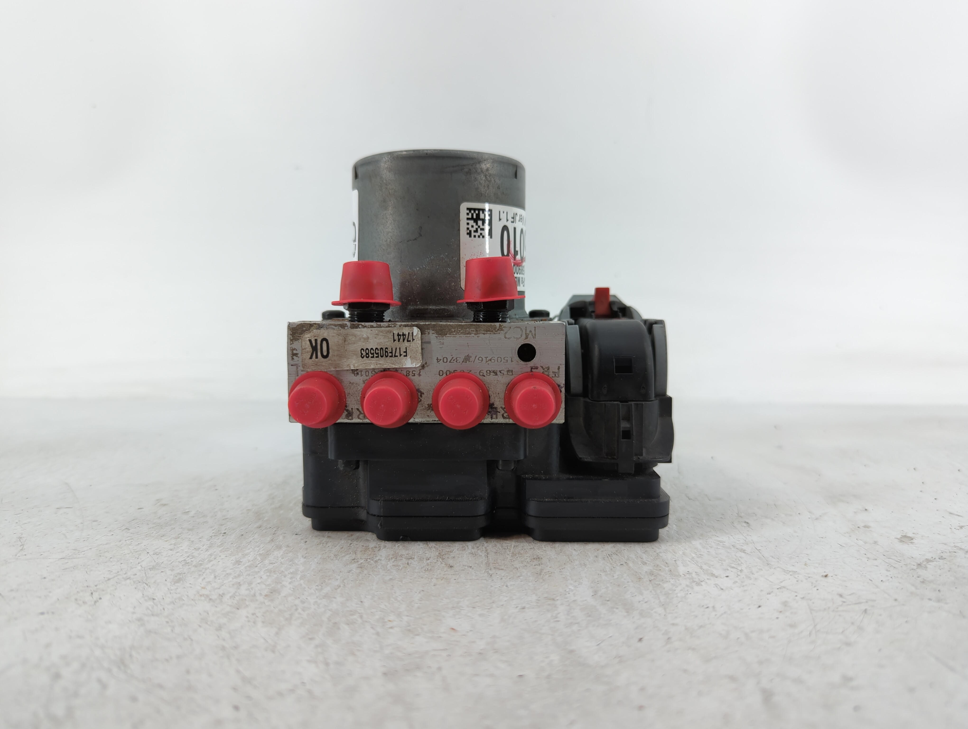 2016-2018 Kia Optima Abs Pump Control Module 649768 - Oemusedautoparts1.com