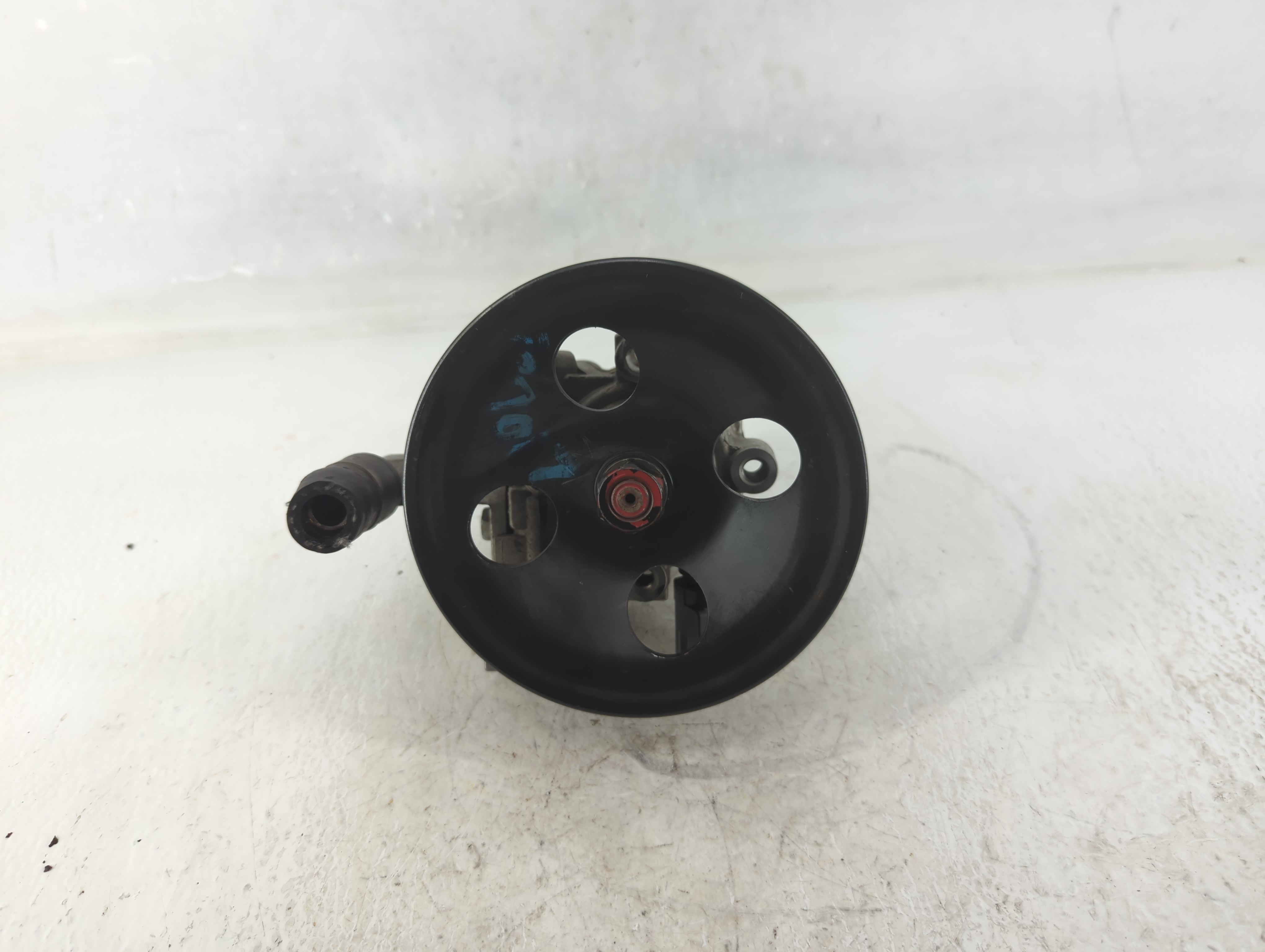 Picture of 2011-2013 Kia Sorento Power Steering Column Pump Oem 650071