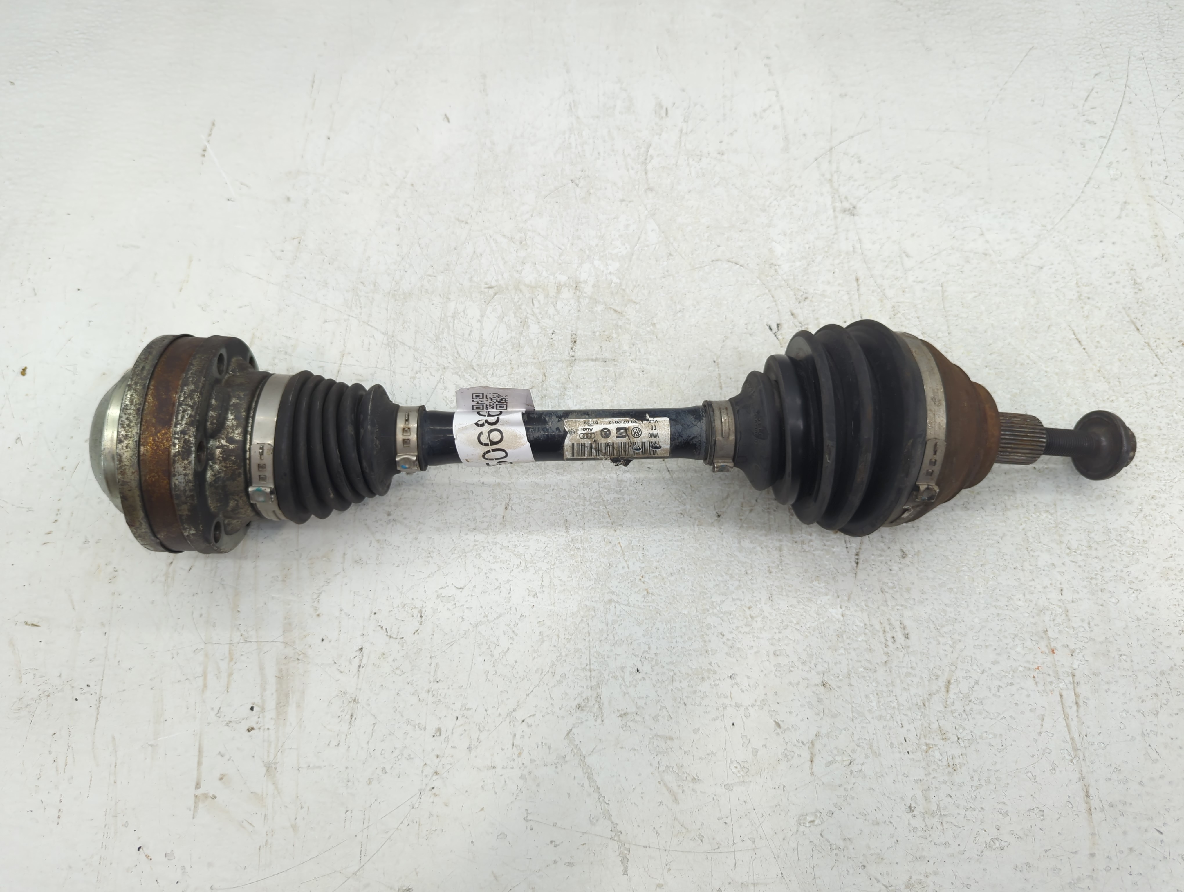 2013-2013 Volkswagen Golf Axle Shaft Front Driver Cv C/v 650686 - Oemusedautoparts1.com