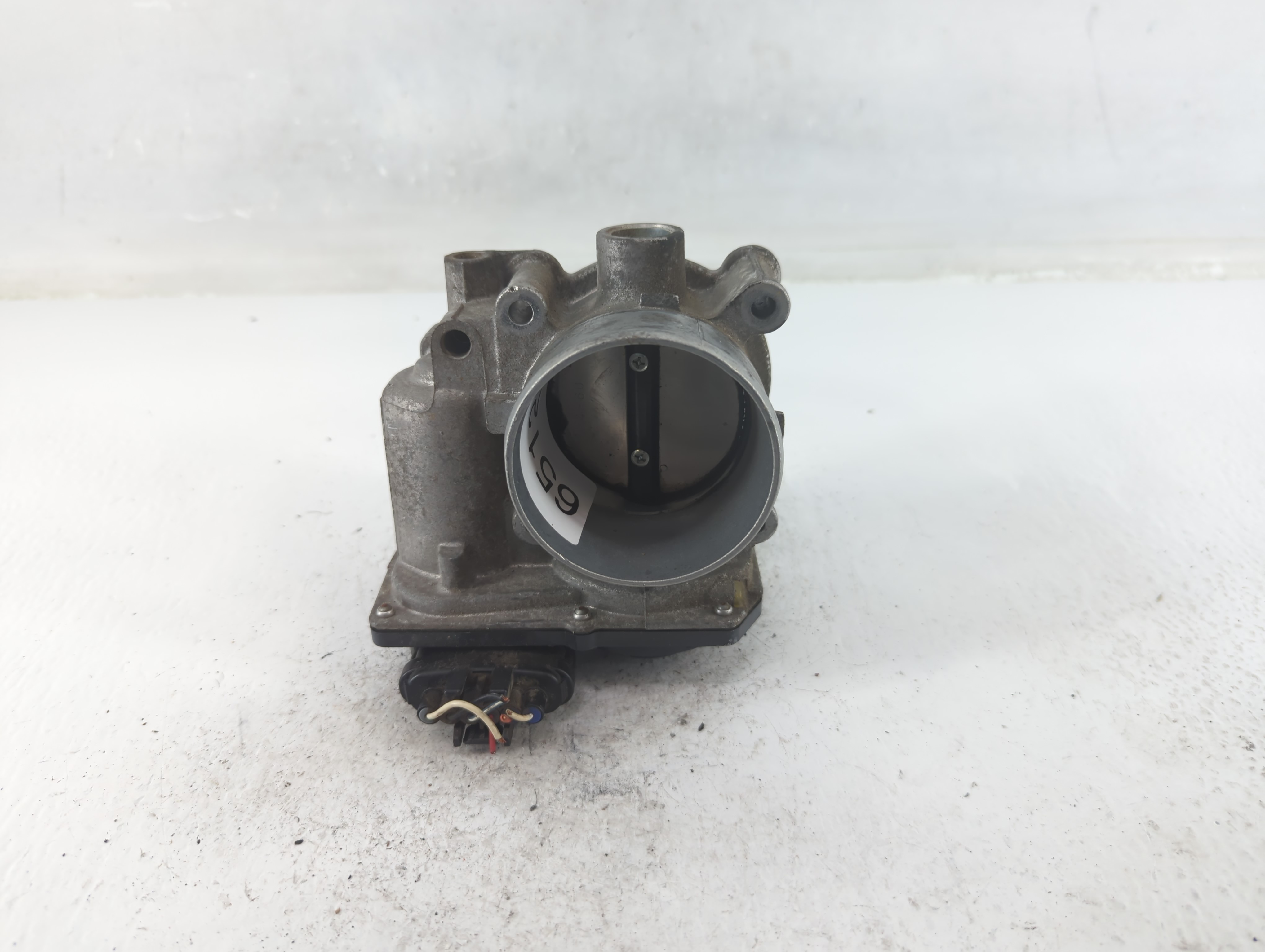 Picture of 2010-2012 Subaru Legacy Throttle Body 651254