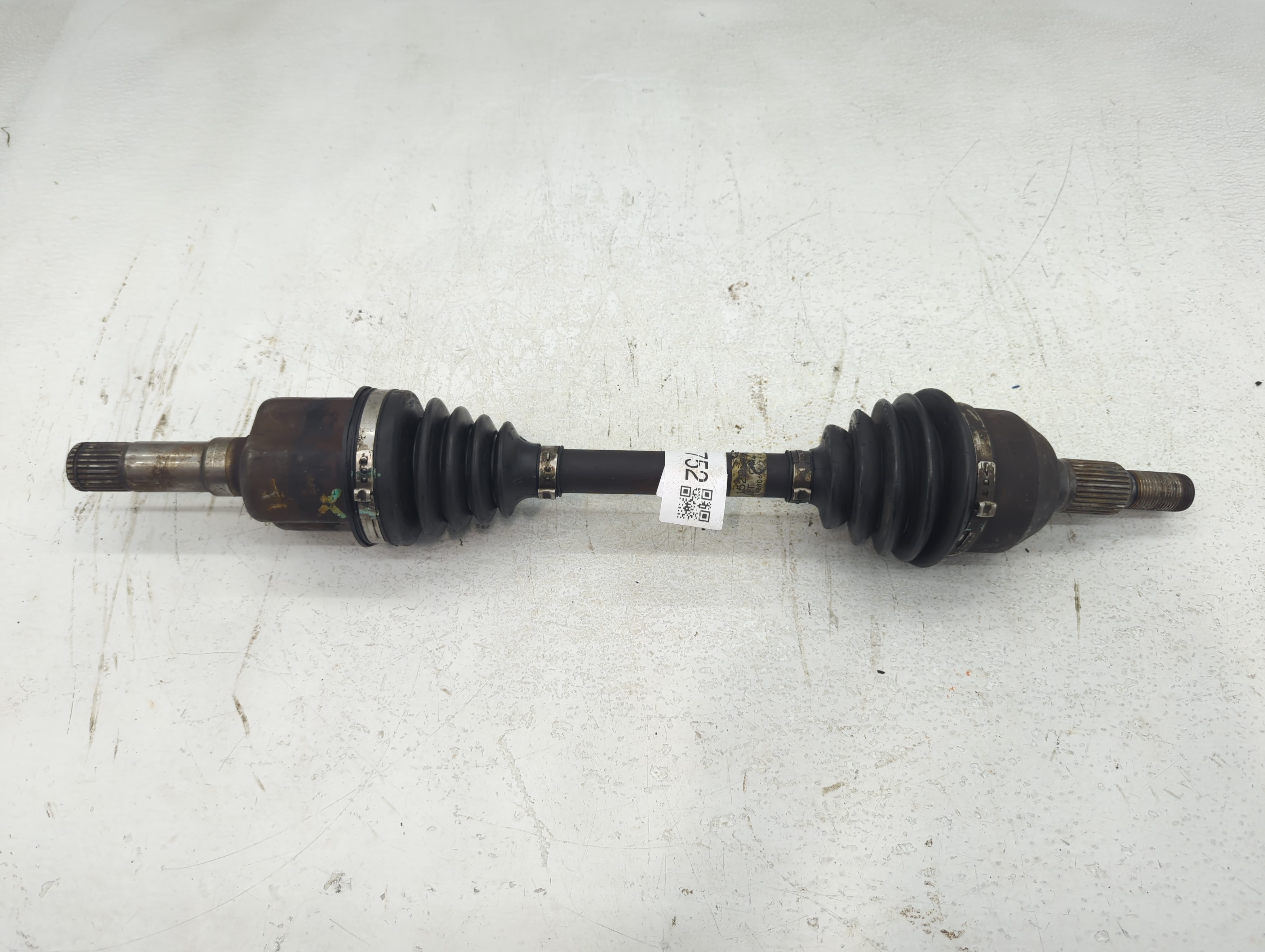Picture of 2007-2009 Chevrolet Equinox Axle Shaft Front Driver Cv C/v 651752
