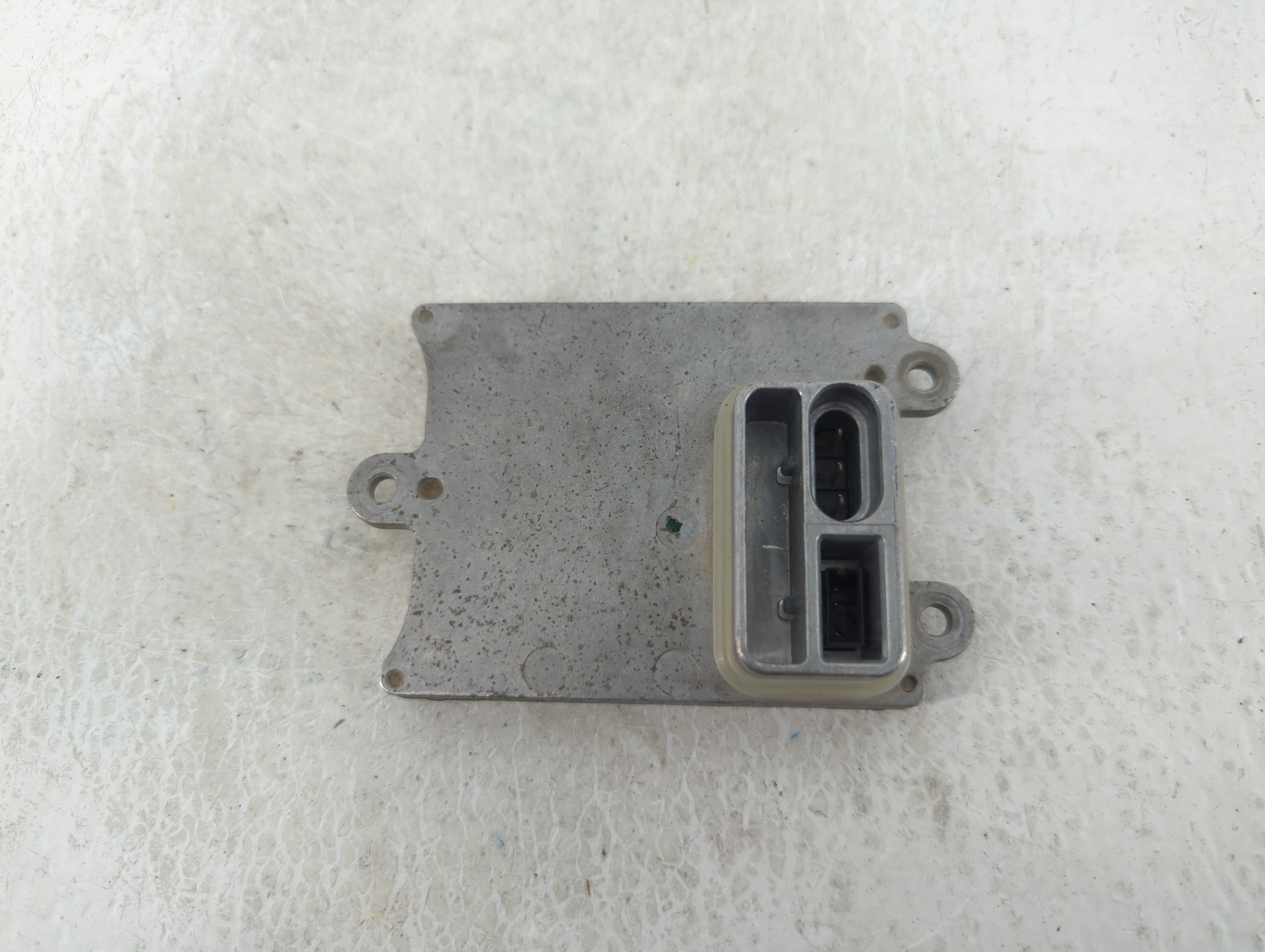 Picture of 2005-2007 Mercury Montego Headlight Ballast Head Light 652014