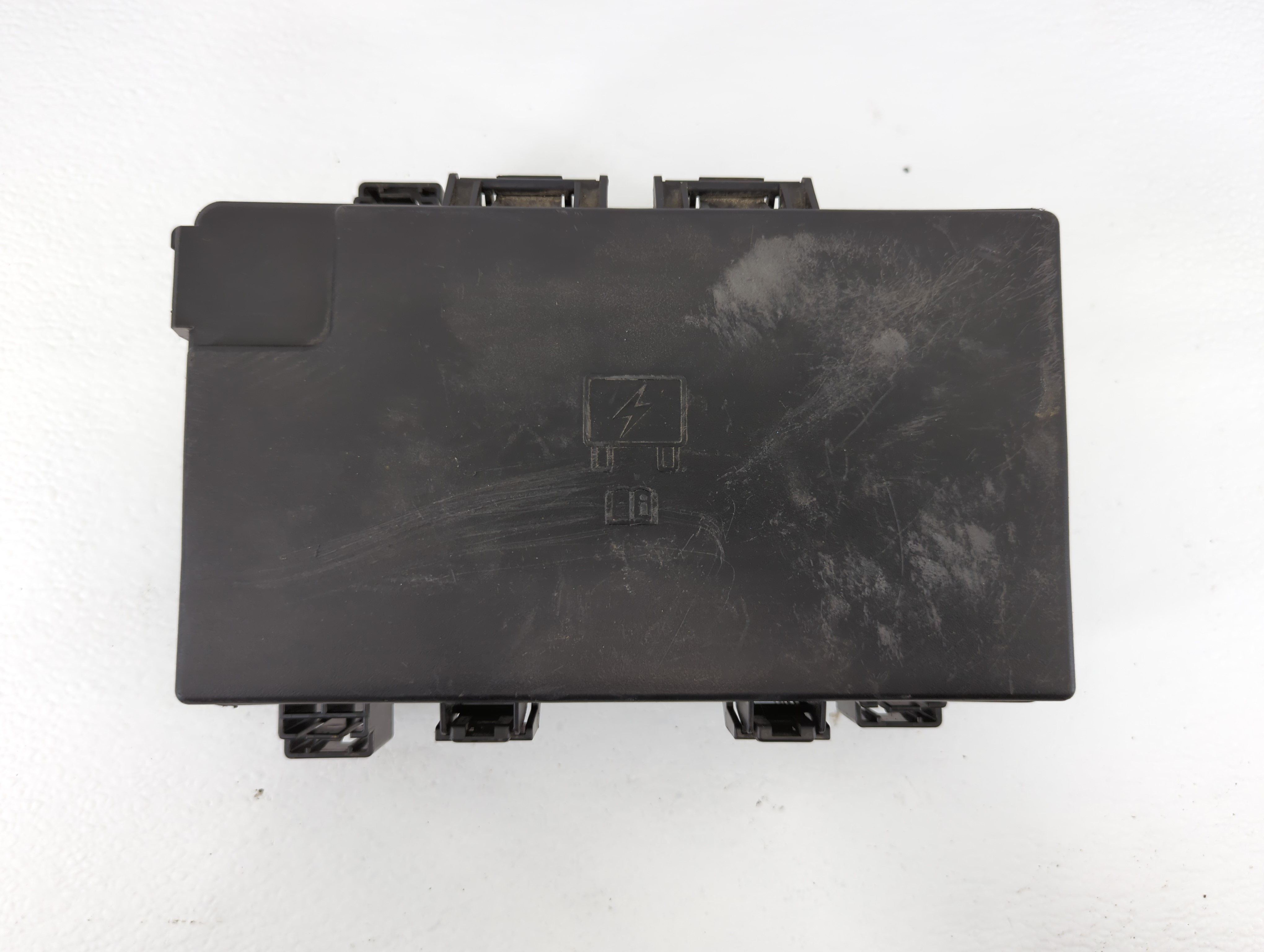 2016 Ram 1500 Fusebox Fuse Box Relay Module P68258527aa A 652081 - Oemusedautoparts1.com