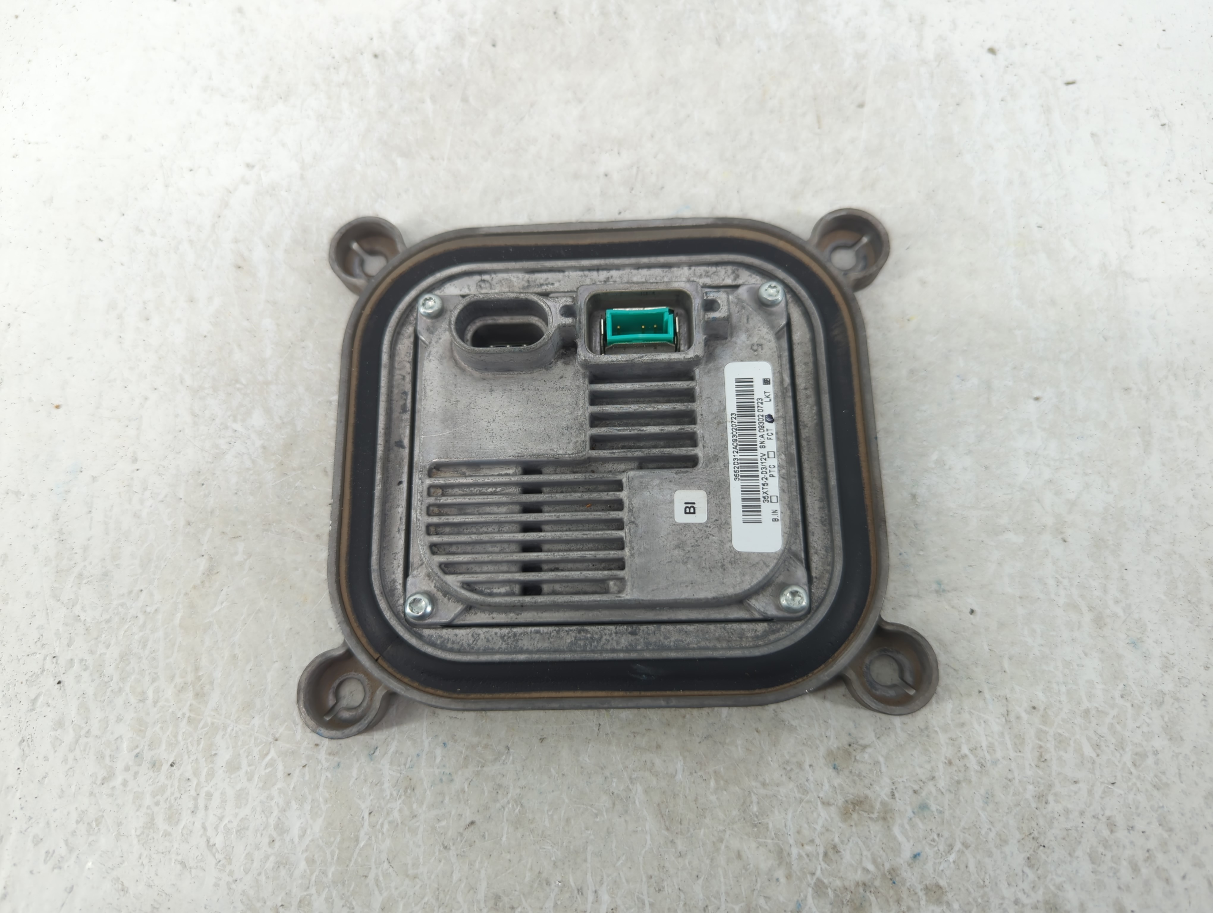 Lincoln Navigator Headlight Ballast Head Light 652227 - Oemusedautoparts1.com