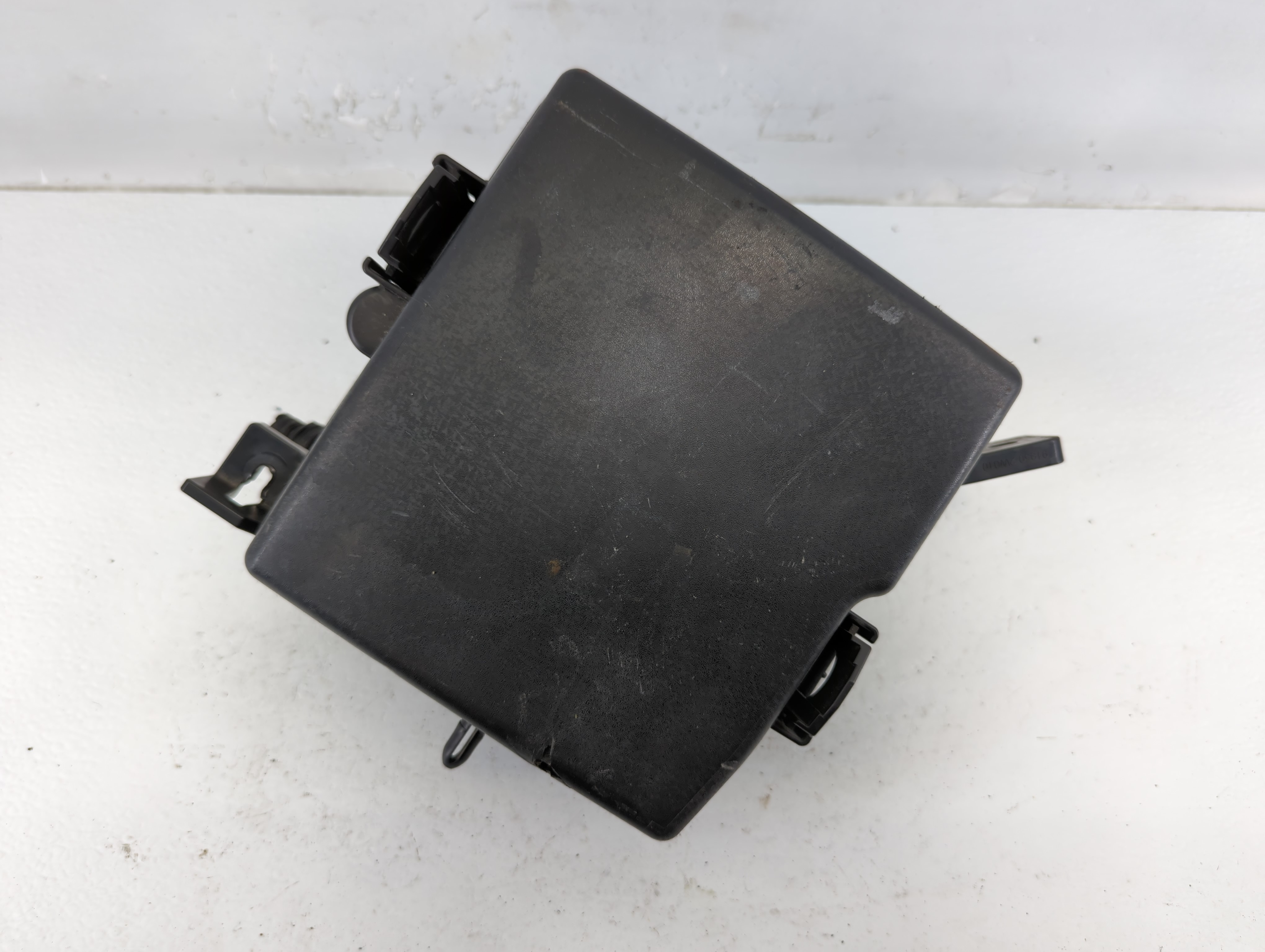2013 Hyundai Santa Fe Fusebox Fuse Box Relay Module 91941-4z010 652304 - Oemusedautoparts1.com