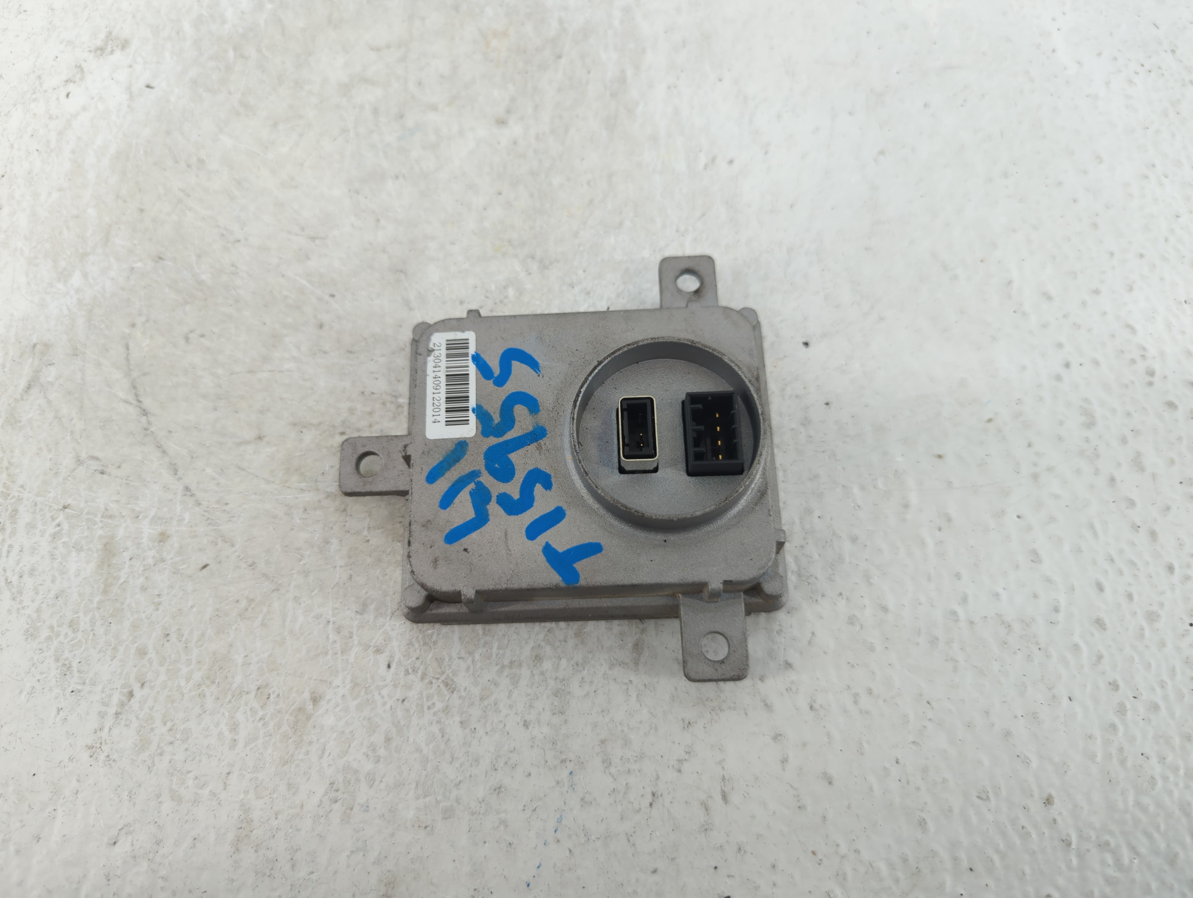 Picture of 2015 Audi Q5 Headlight Ballast Head Light 652845
