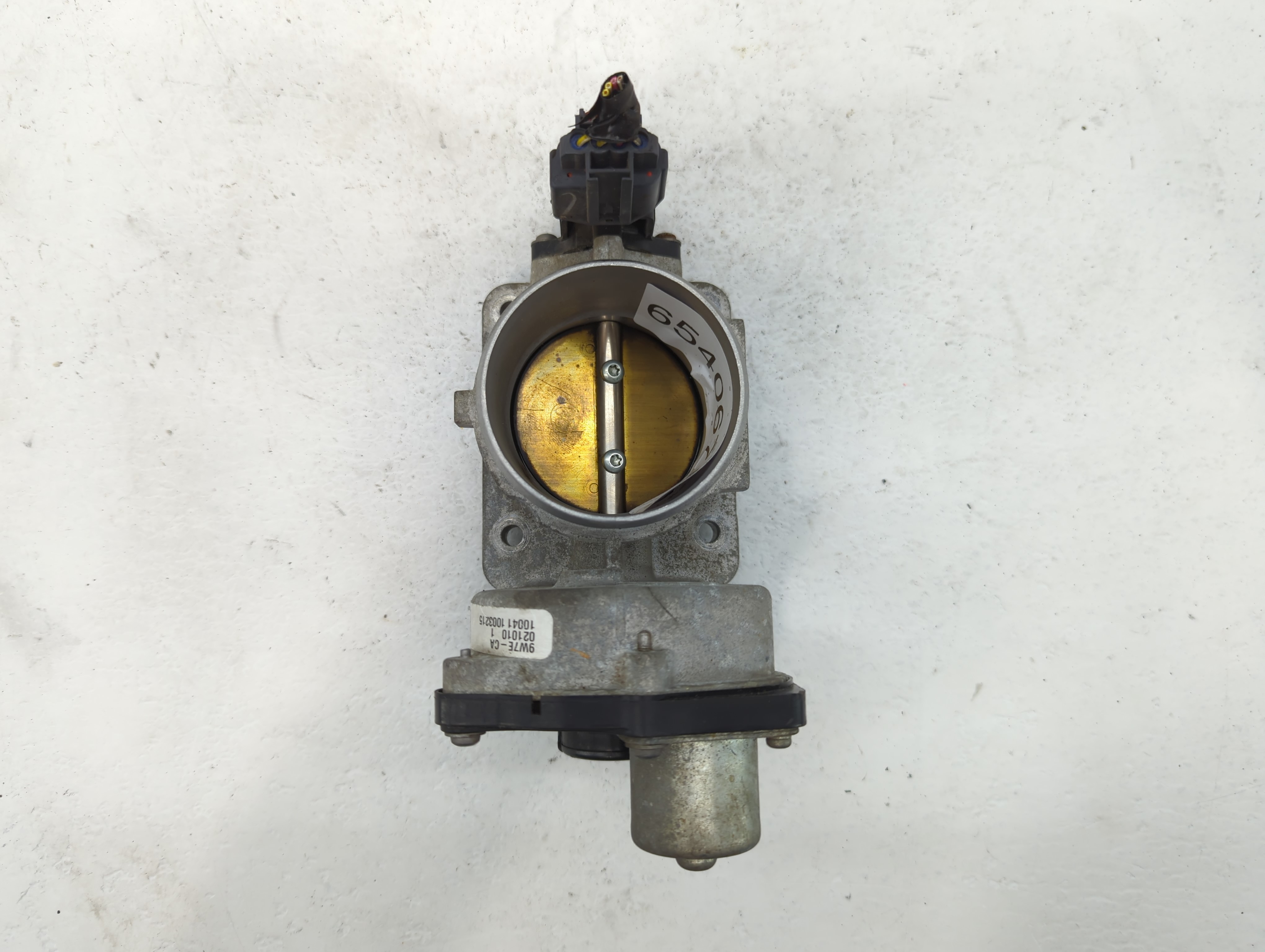 Chrysler Town & Country Throttle Body 654067 - Oemusedautoparts1.com