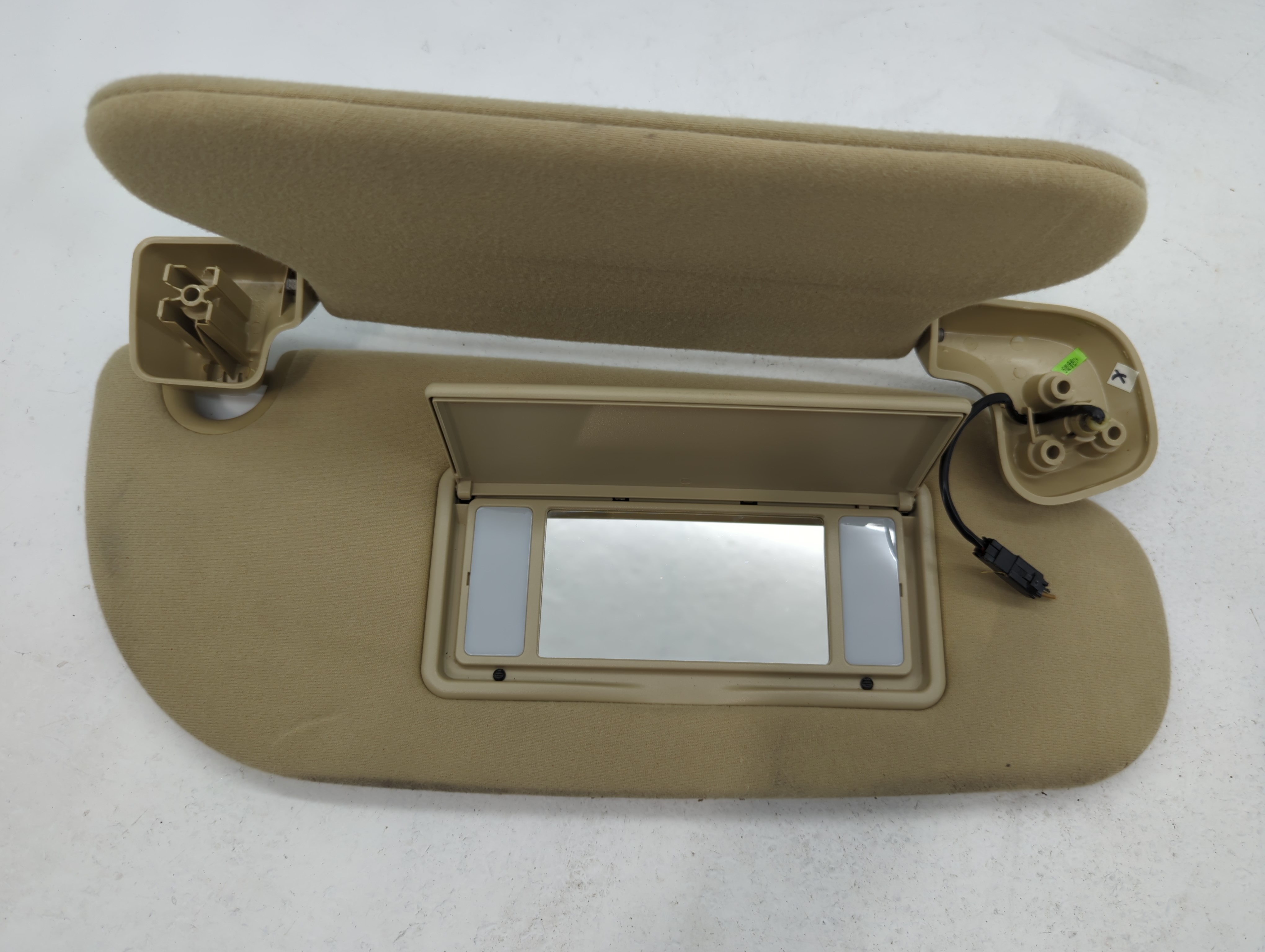 2016 Ford Expedition Passenger Sun Visor Mirror Right Sunvisor Tan 654988 - Oemusedautoparts1.com