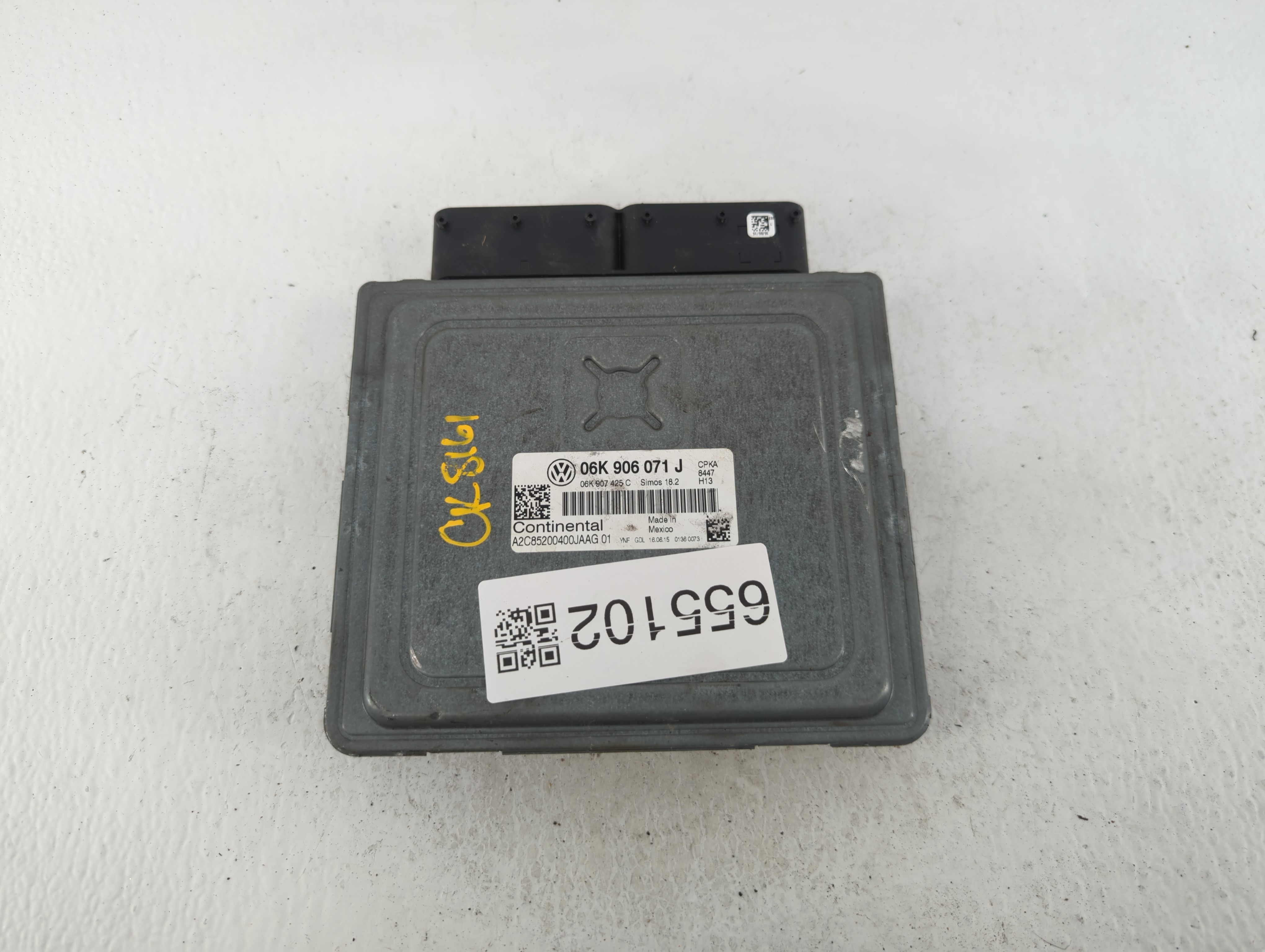 Picture of 2015-2015 Volkswagen Passat Engine Computer Ecu Pcm Ecm Pcu Oem 655102