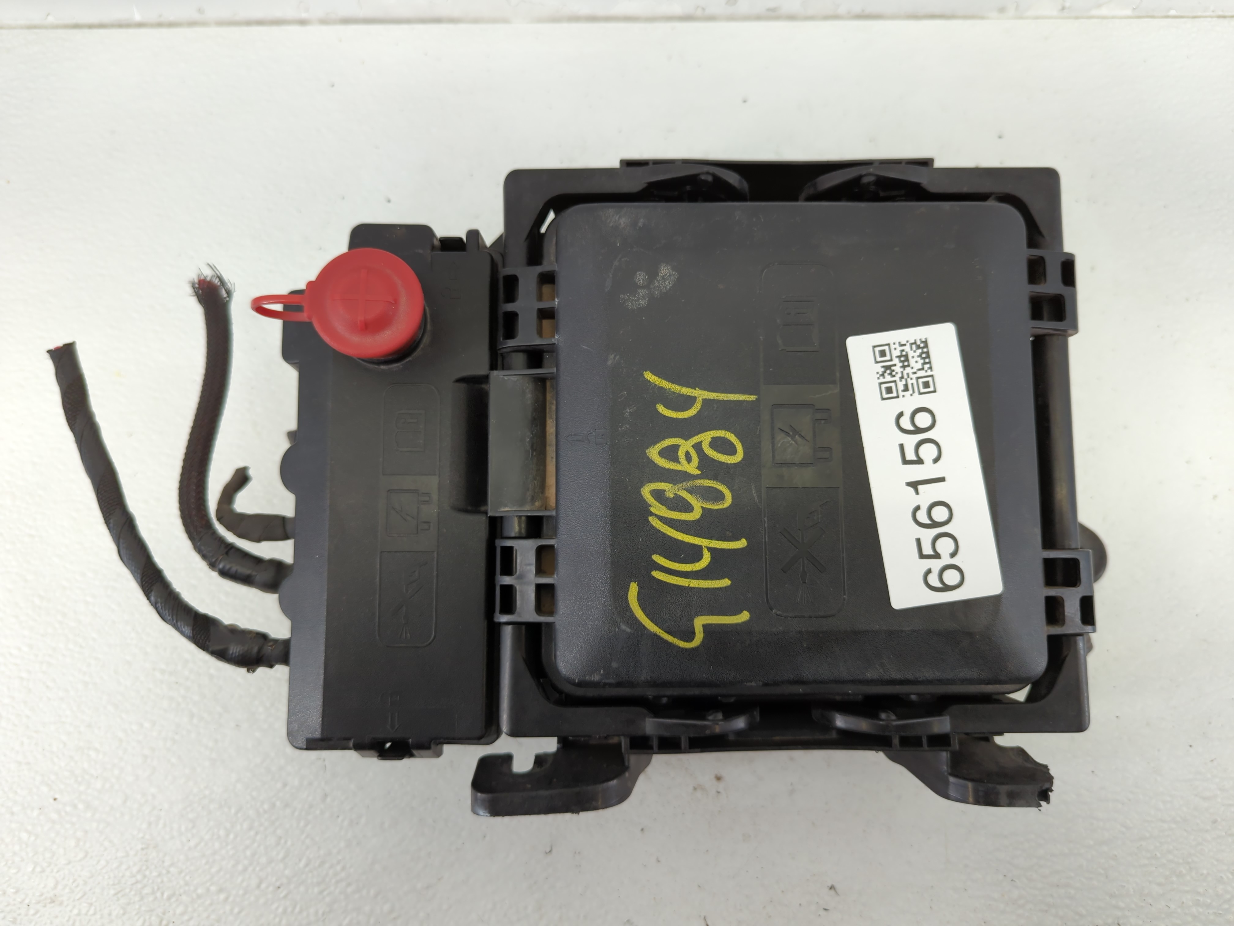 Picture of Cadillac Cts Fusebox Fuse Box Relay Module 84014012 656156