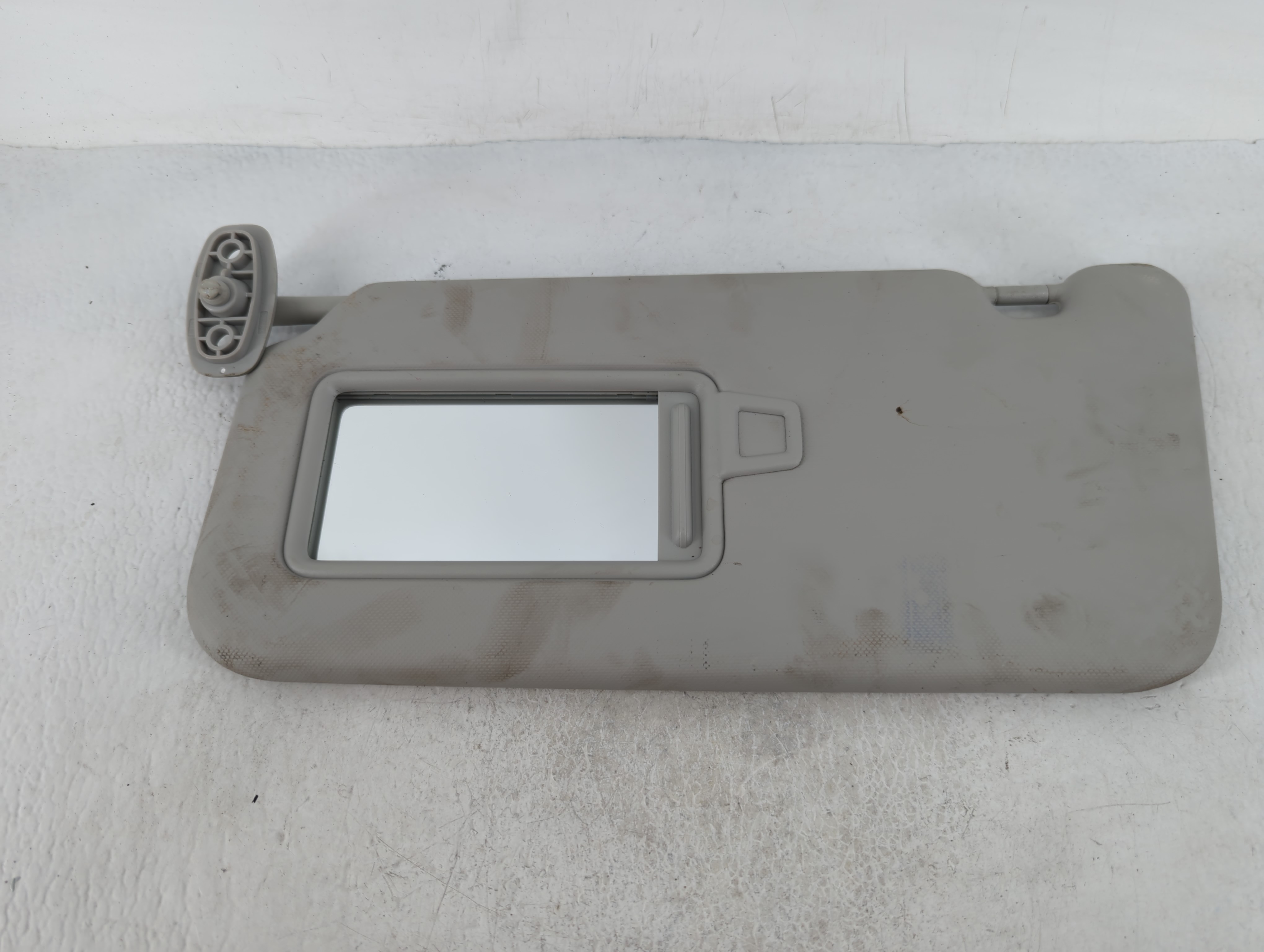 Picture of 2020-2021 Kia Soul Driver Sun Visor Mirror Left Sunvisor Grey 656621