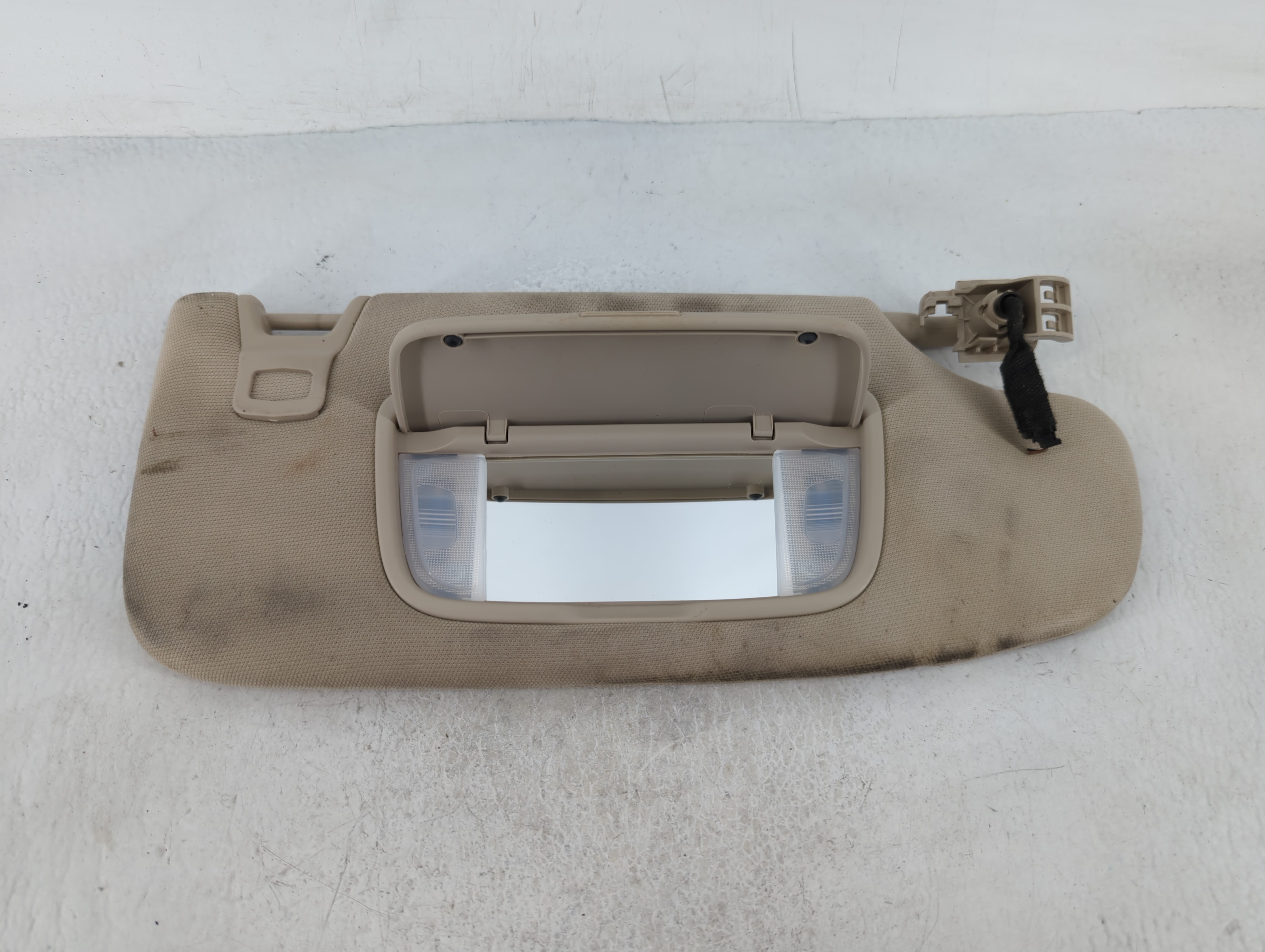 Picture of 2013-2014 Ford Fusion Passenger Sun Visor Mirror Right Sunvisor Beige 656901