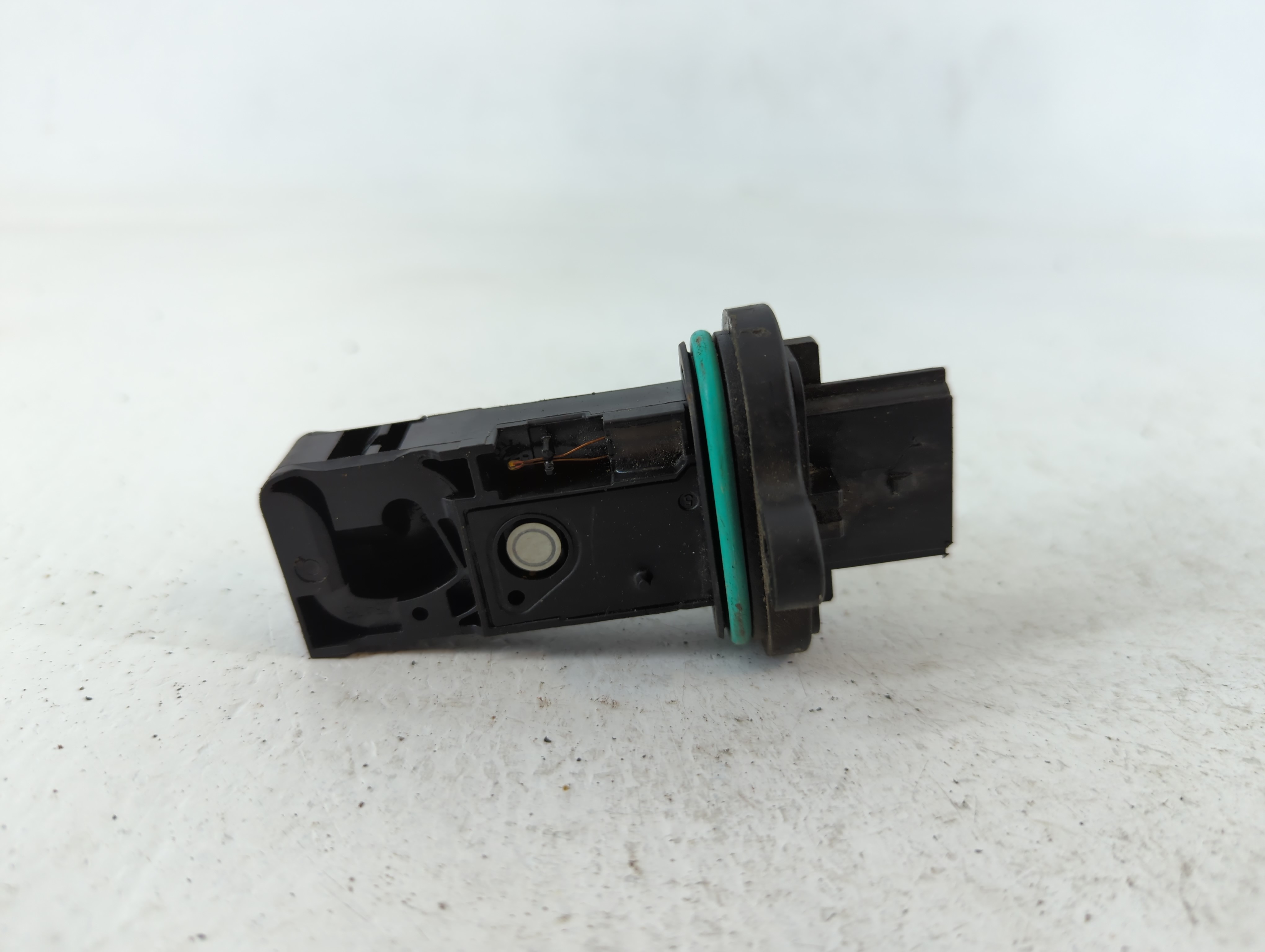 Picture of 2013-2021 Chevrolet Trax Mass Air Flow Meter Maf 657296