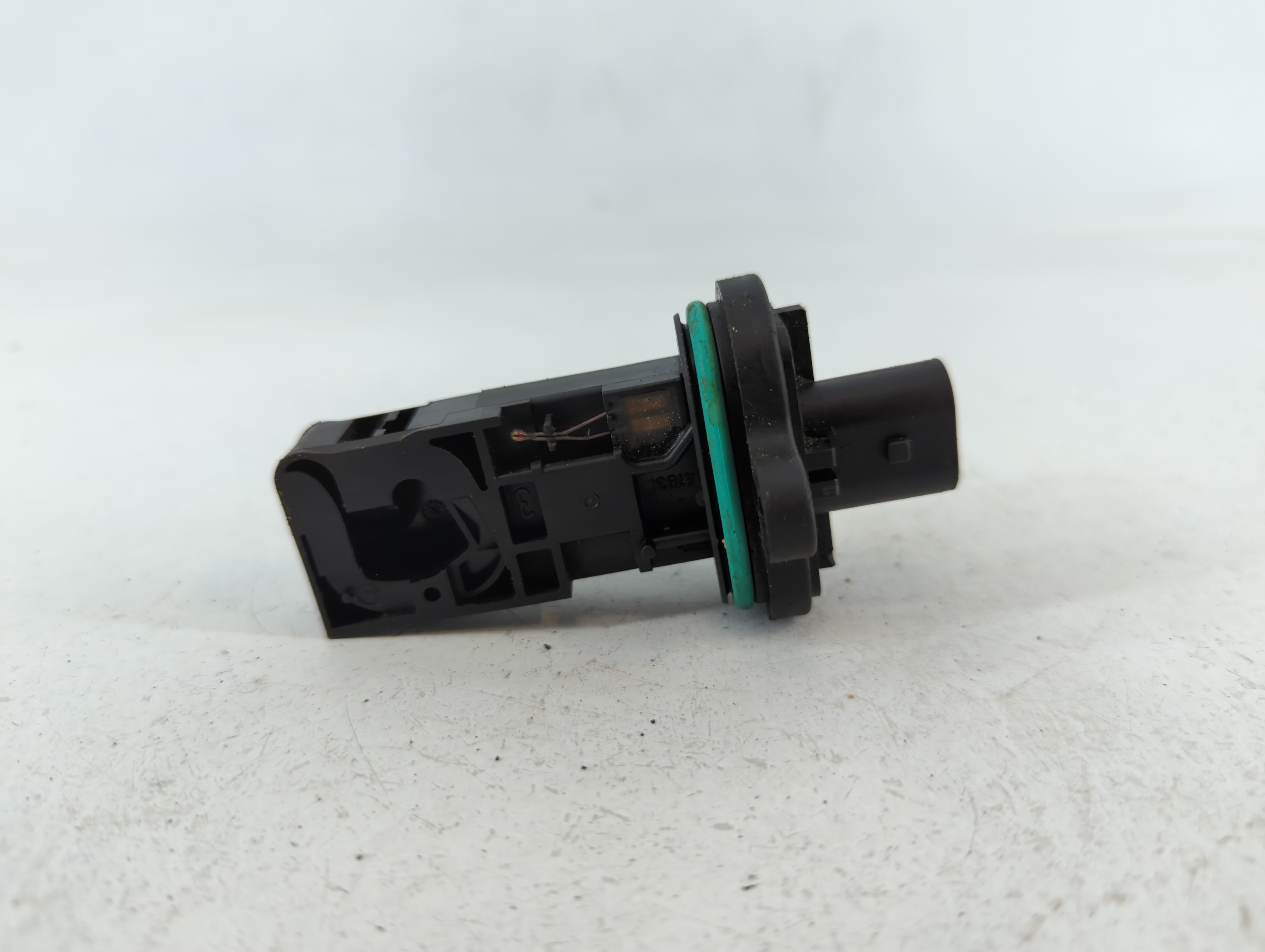 2011-2012 Chevrolet Cruze Mass Air Flow Meter Maf 657734 - Oemusedautoparts1.com