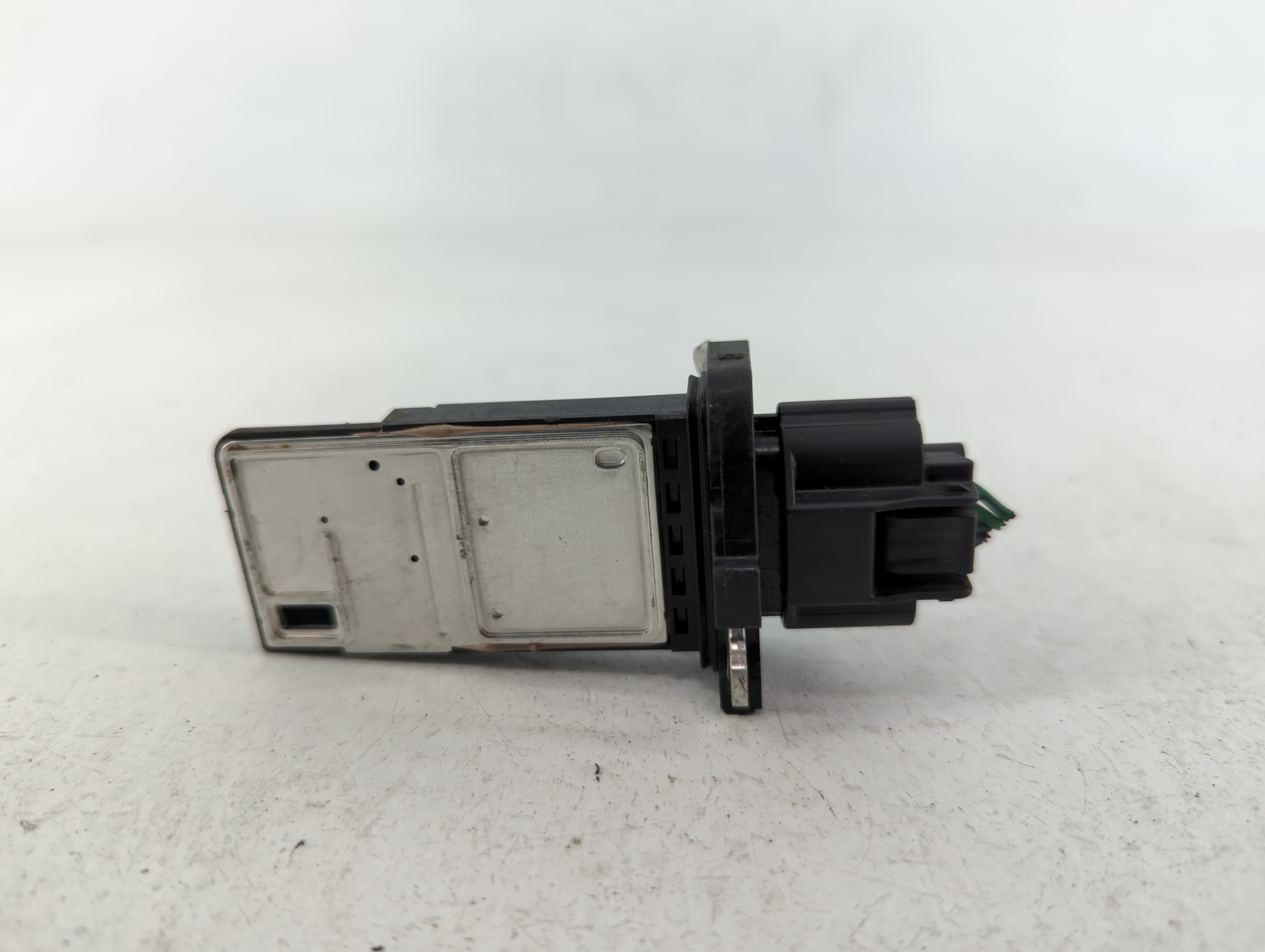 Picture of 2005-2014 Nissan Pathfinder Mass Air Flow Meter Maf 658312