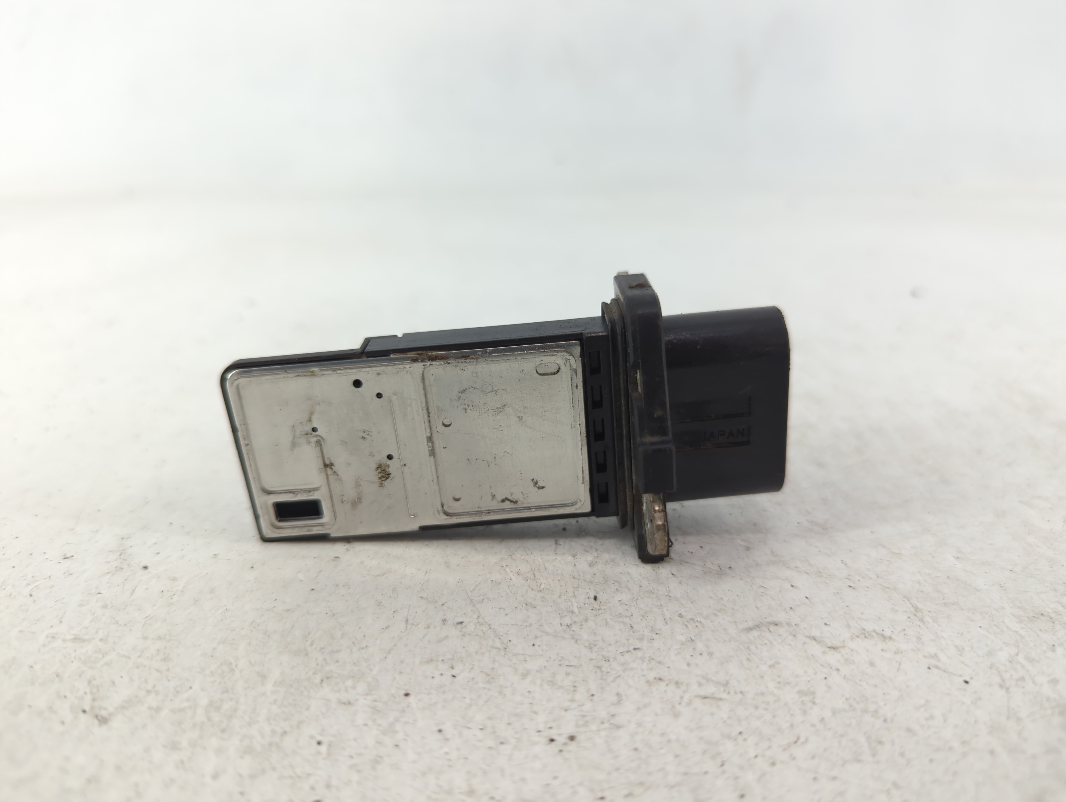 Picture of 2009-2016 Chevrolet Impala Mass Air Flow Meter Maf 658944