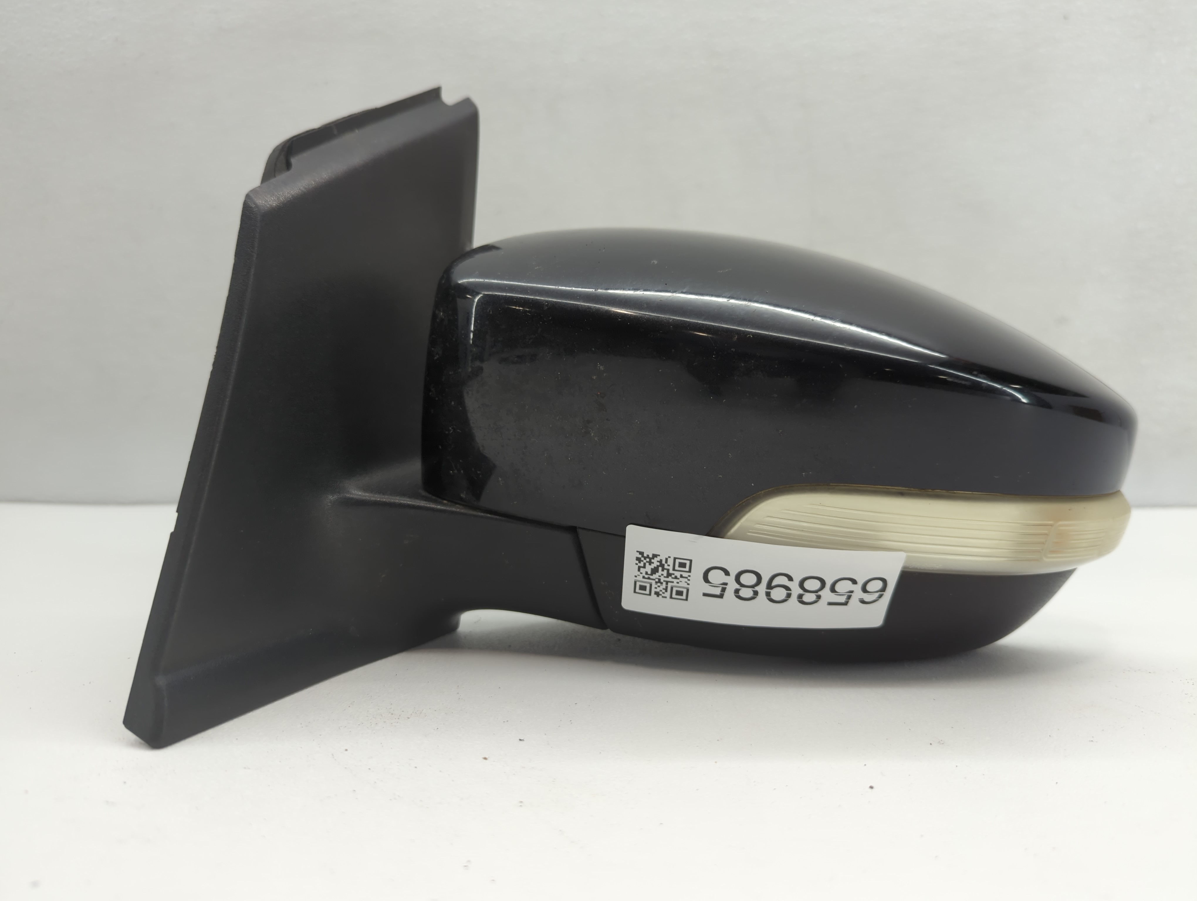 2013-2016 Ford Escape Driver Left Side View Power Door Mirror Black 658985 - Oemusedautoparts1.com