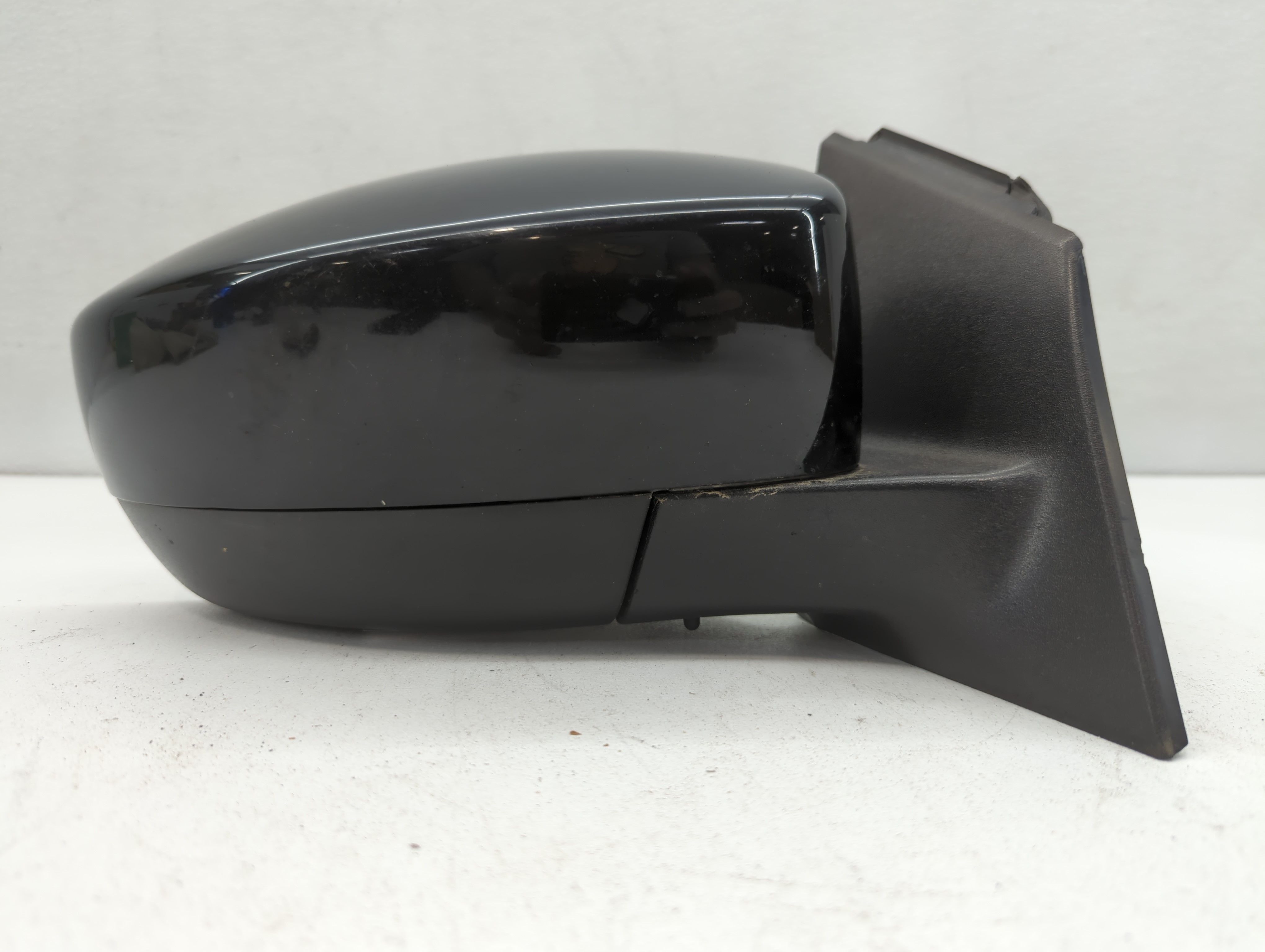 2018 Ford Focus Passenger Right Side View Power Door Mirror Black 659236 - Oemusedautoparts1.com