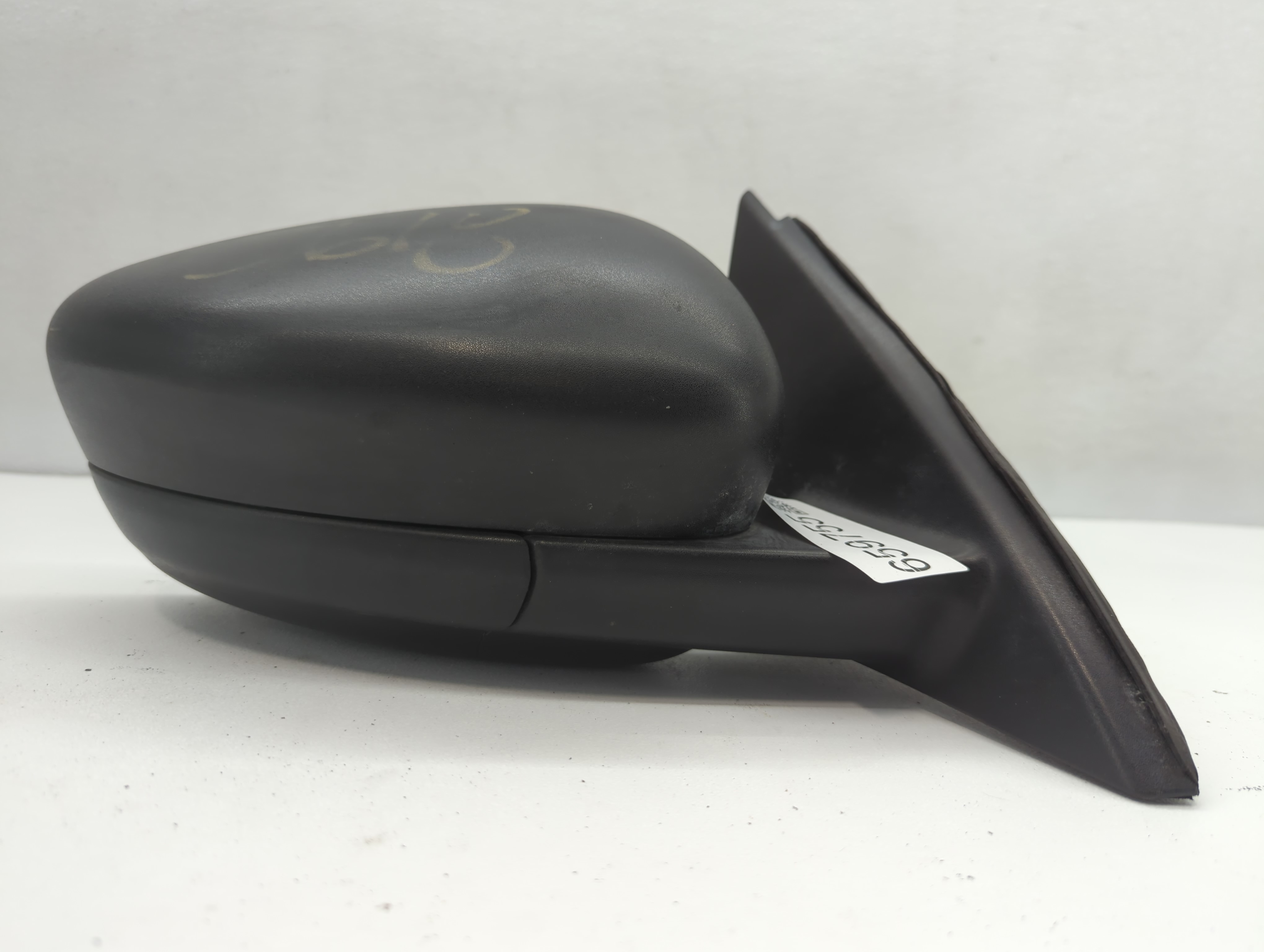 2009-2014 Volkswagen Jetta Passenger Right Side View Manual Door Mirror 659755 - Oemusedautoparts1.com