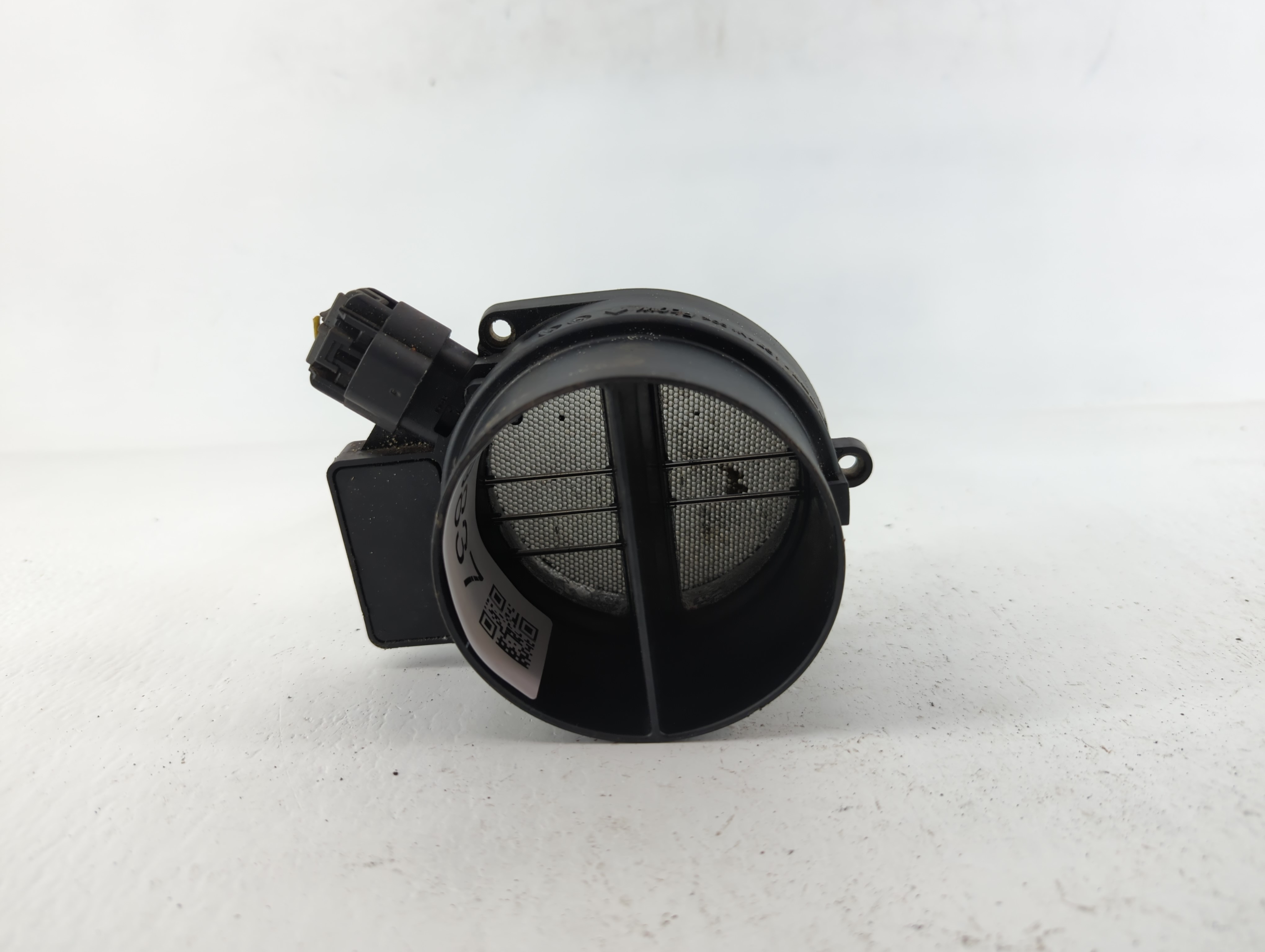 Picture of 2000-2005 Cadillac Deville Mass Air Flow Meter Maf 659837