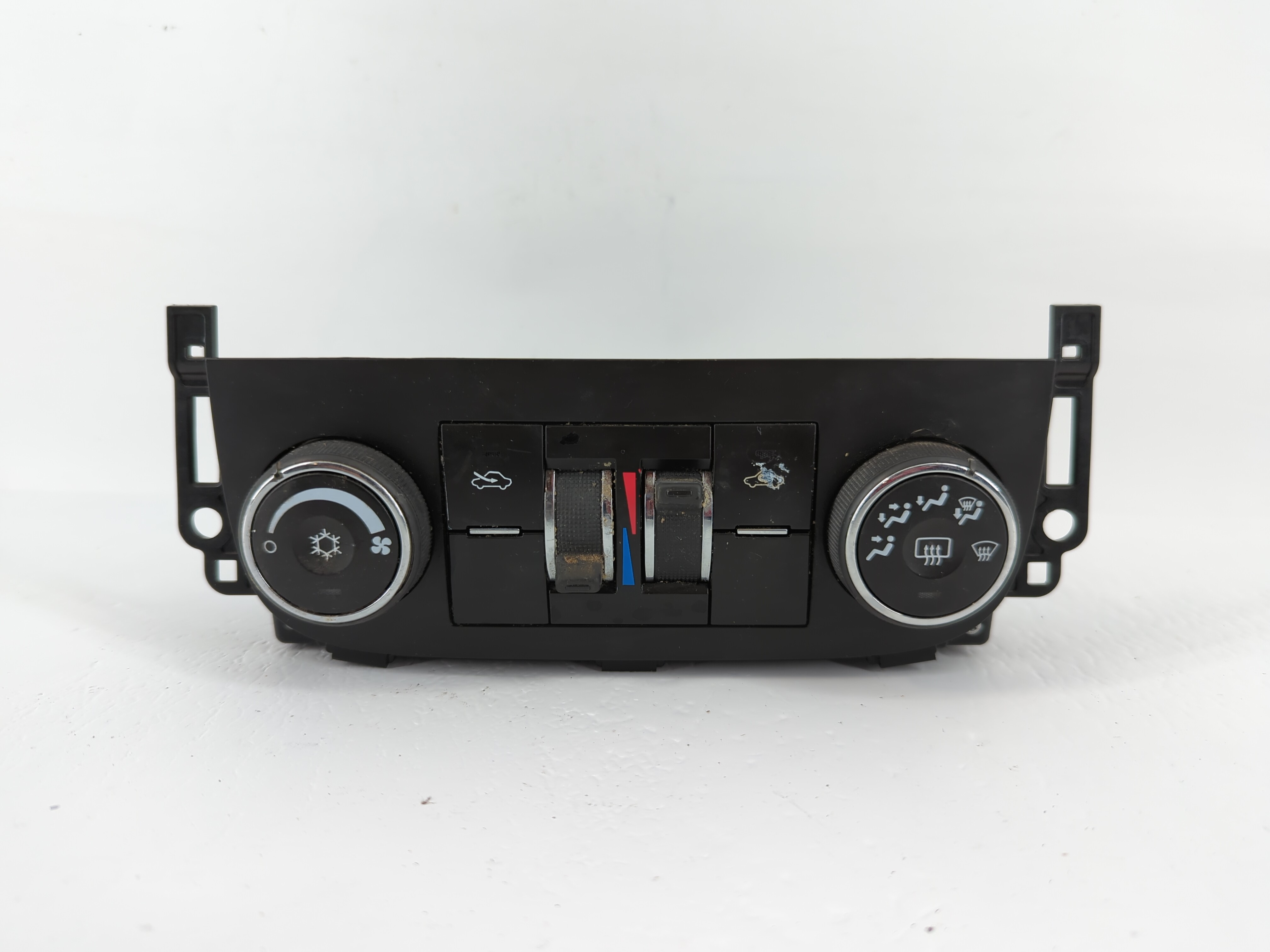 2011 Chevrolet Impala Ac Heater Climate Control Temperature Oem 659990 - Oemusedautoparts1.com