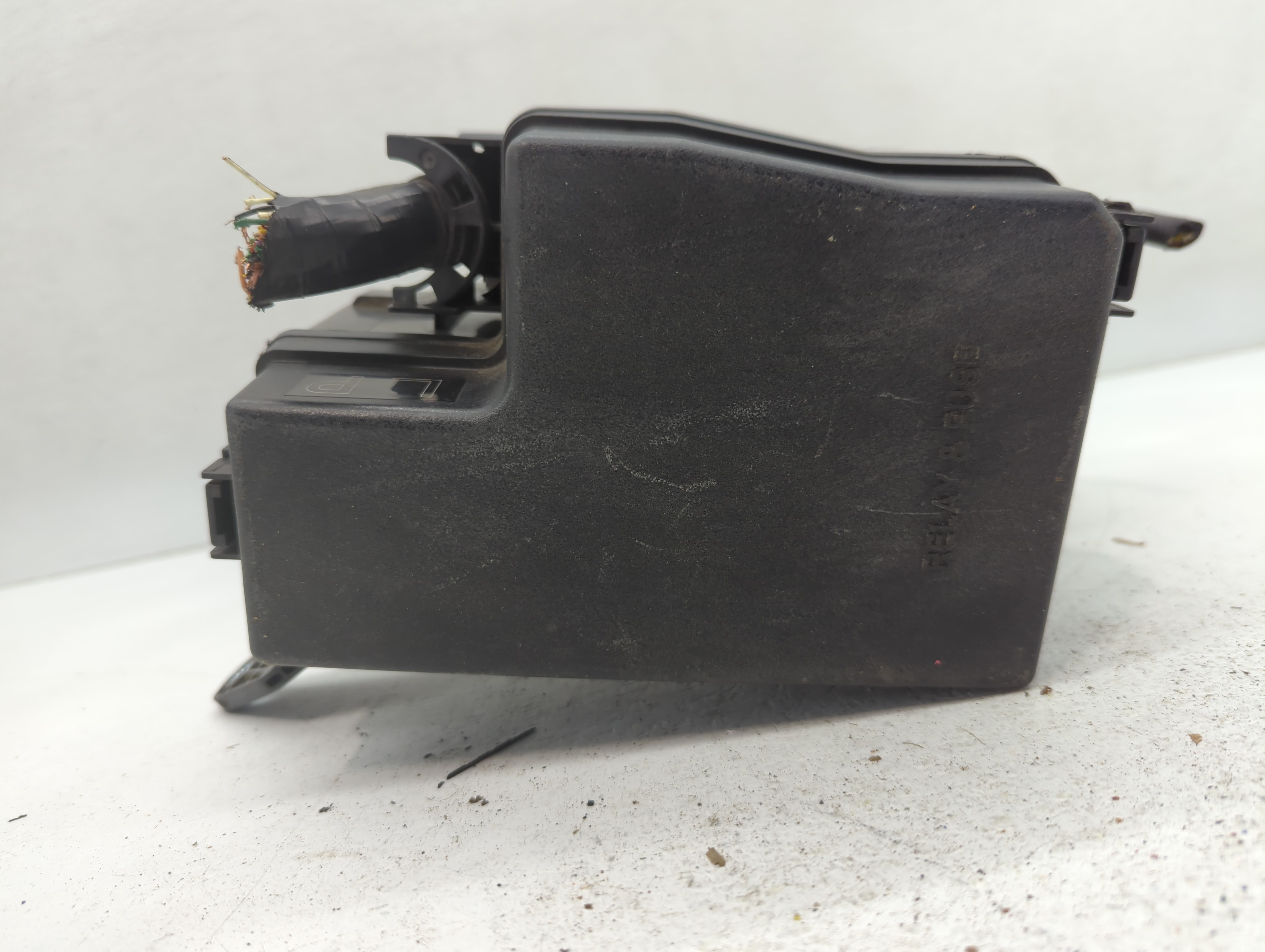 Picture of 2013-2018 Toyota Rav4 Fusebox Fuse Box Relay Module 82662-42410 660131