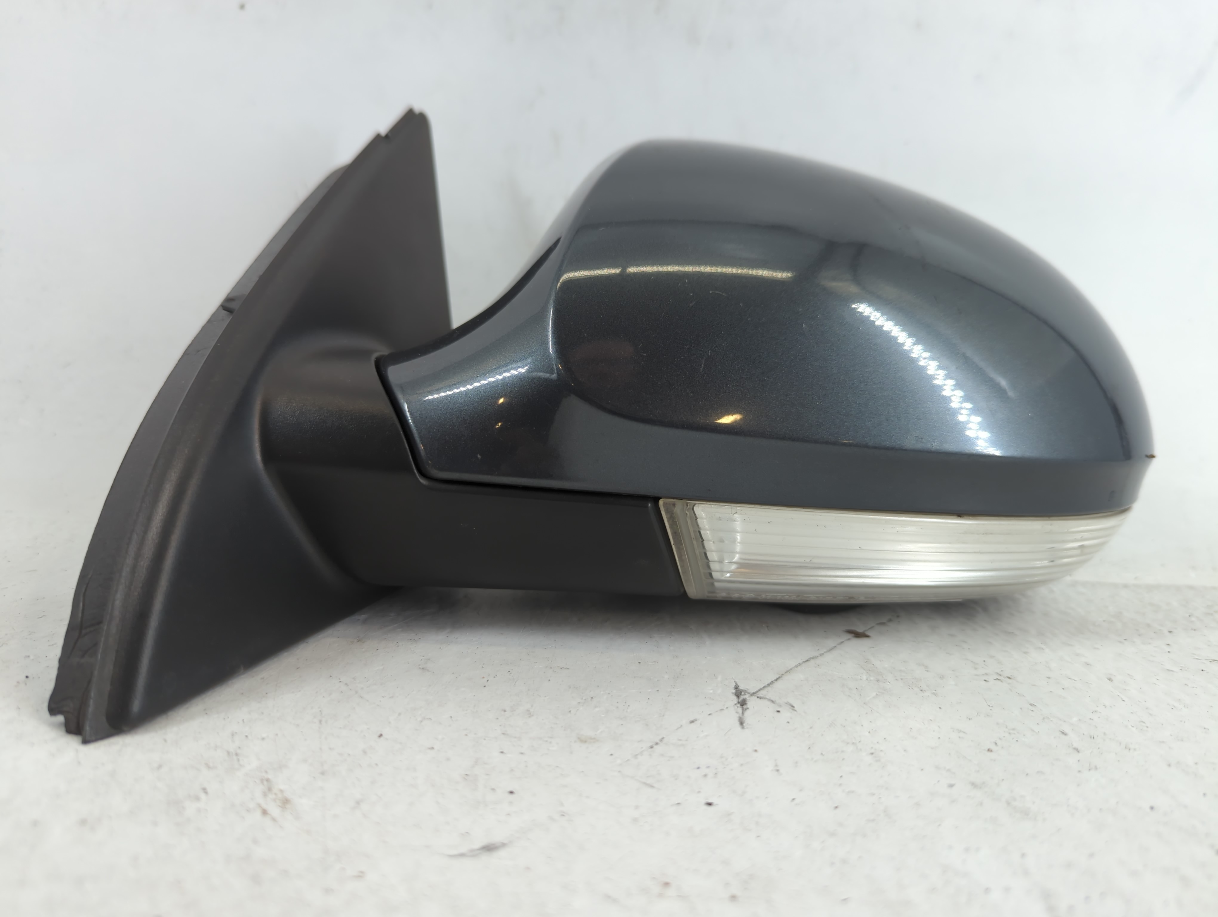 2018 Ford Focus Passenger Right Side View Manual Door Mirror Blue 660589 - Oemusedautoparts1.com
