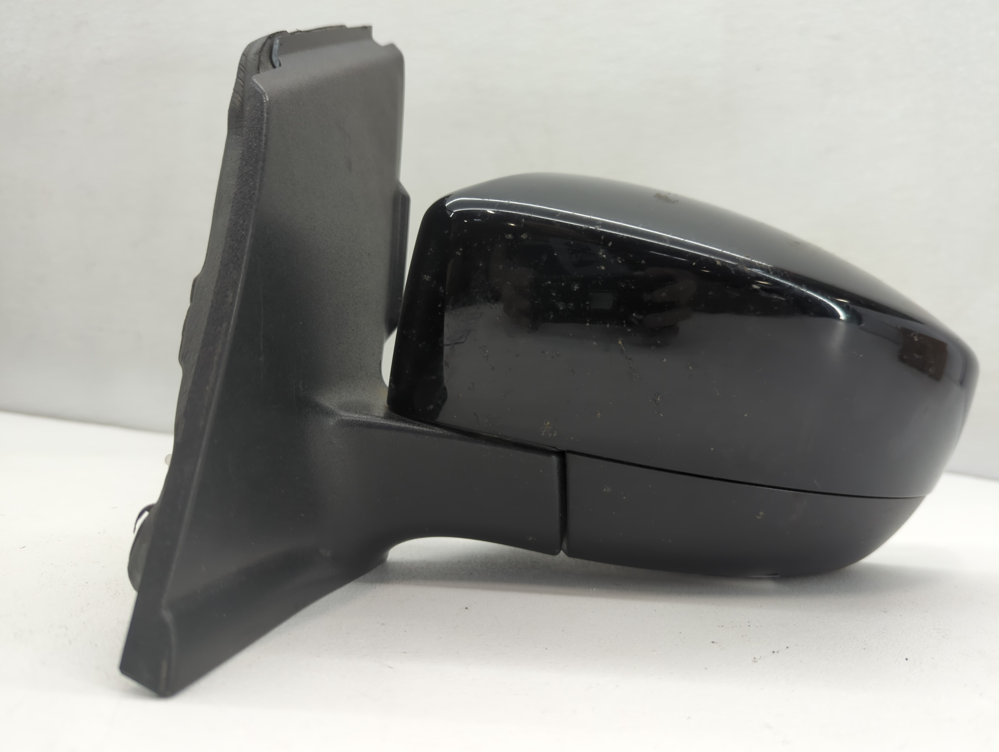 Picture of 2017-2019 Ford Escape Driver Left Side View Manual Door Mirror Black 661072