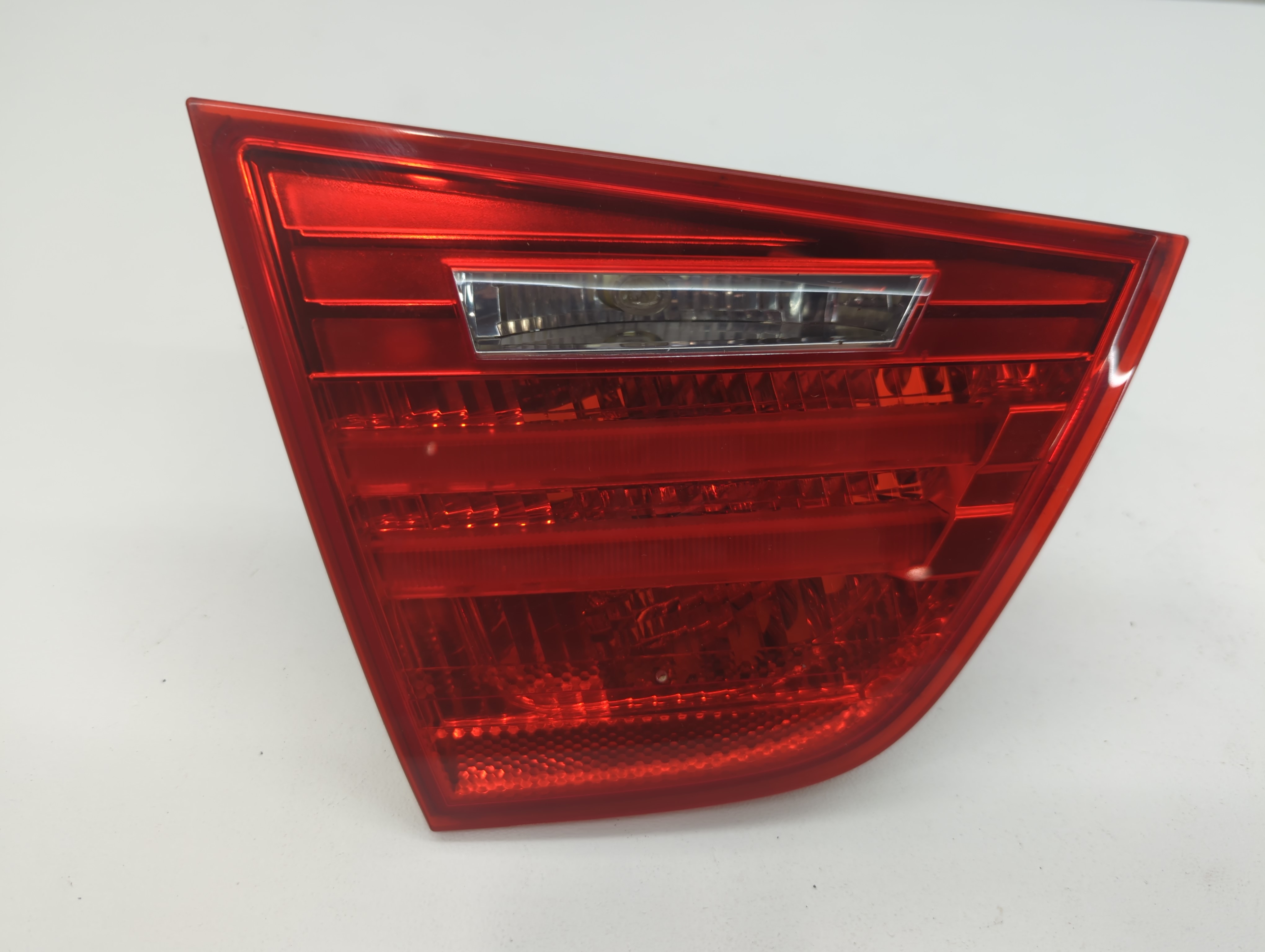 2009-2012 Bmw 328i Driver Left Side Tail Light Taillight Oem 661089 - Oemusedautoparts1.com