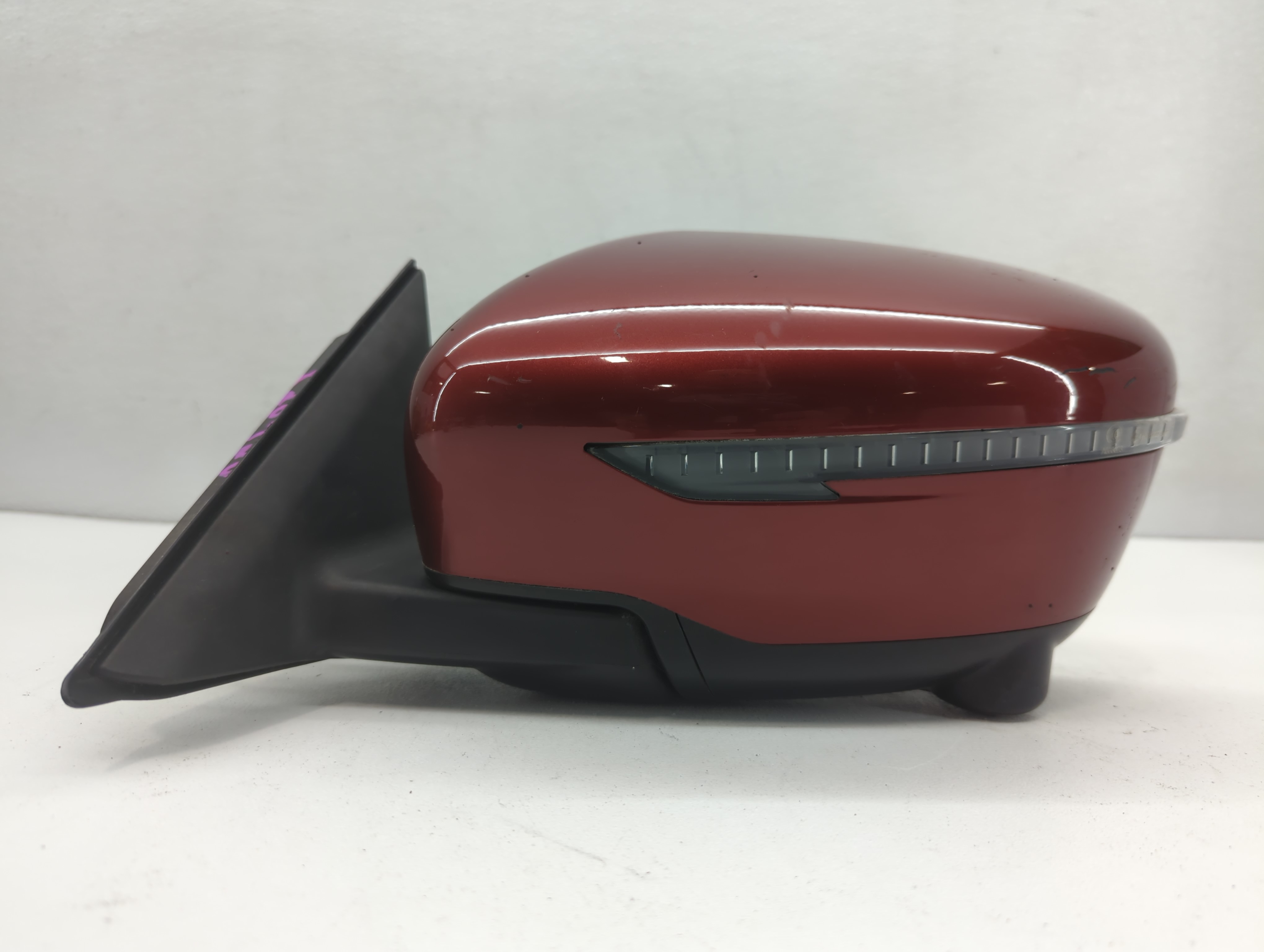 2016 Nissan Rogue Driver Left Side View Power Door Mirror Red 661127 - Oemusedautoparts1.com