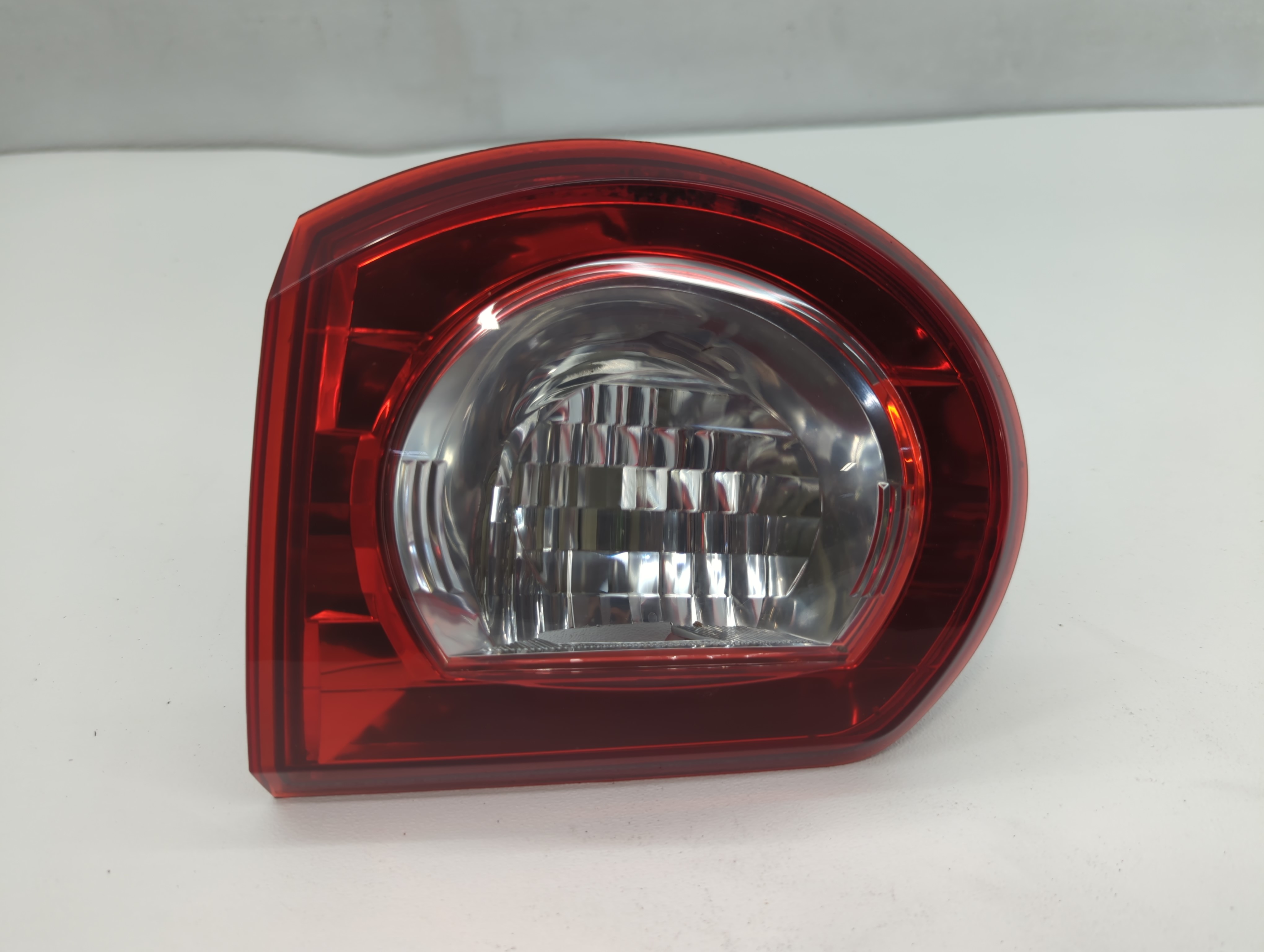 2010 Chevrolet Traverse Passenger Right Side Tail Light Taillight Oem 661276 - Oemusedautoparts1.com
