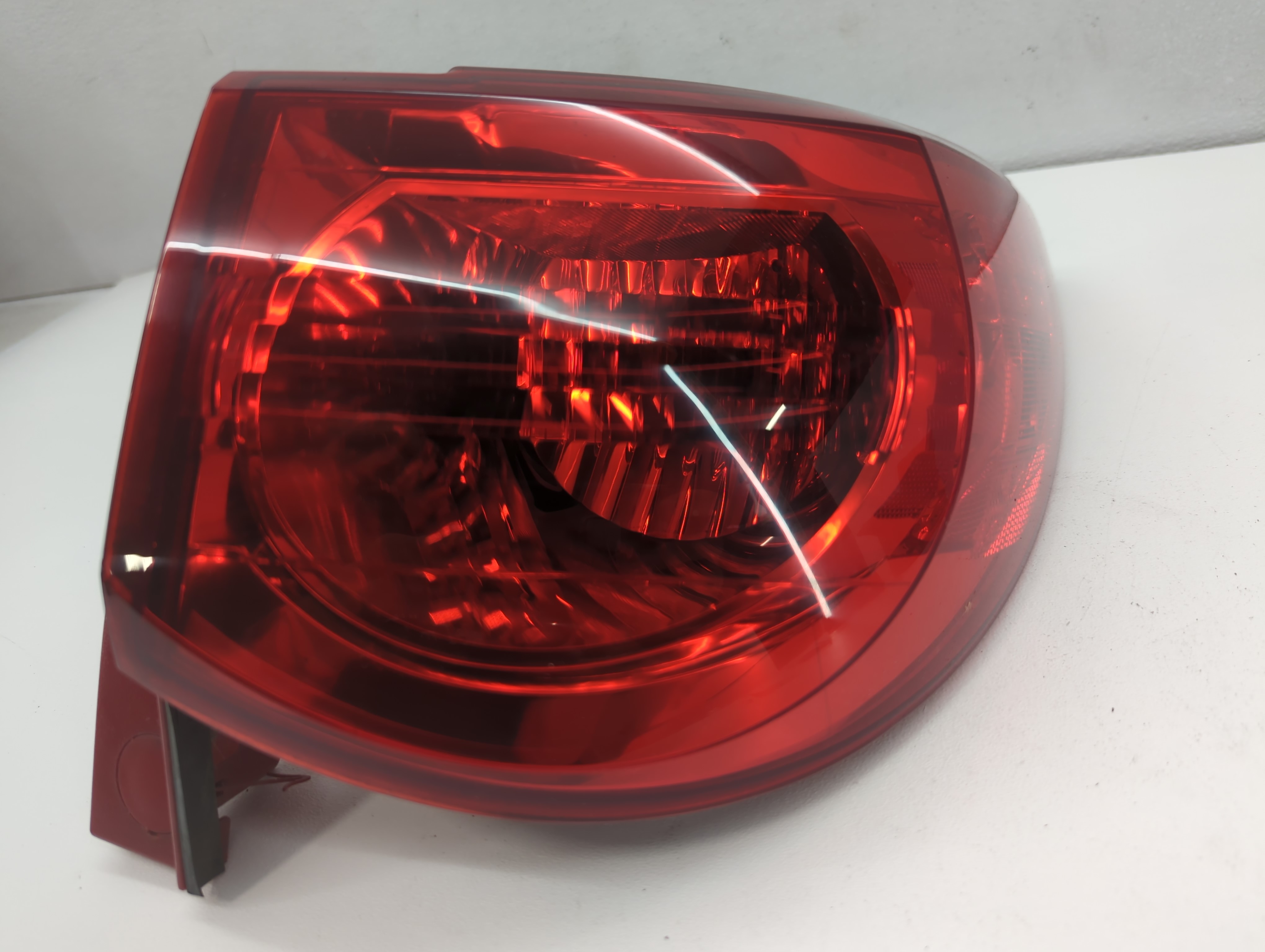 2011 Chevrolet Traverse Passenger Right Side Tail Light Taillight Oem 661531 - Oemusedautoparts1.com