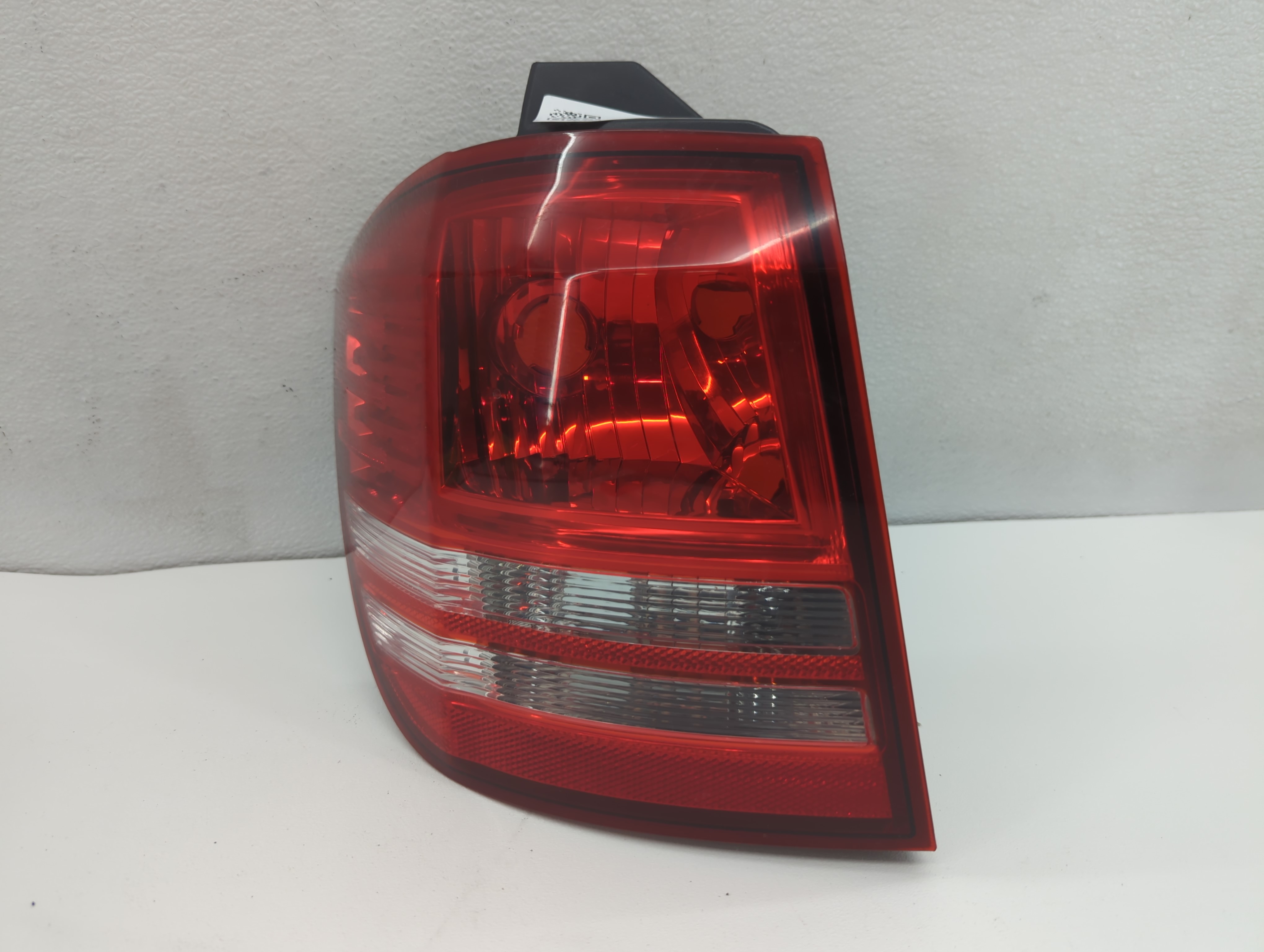 2009 Dodge Journey Driver Left Side Tail Light Taillight Oem 661558 - Oemusedautoparts1.com