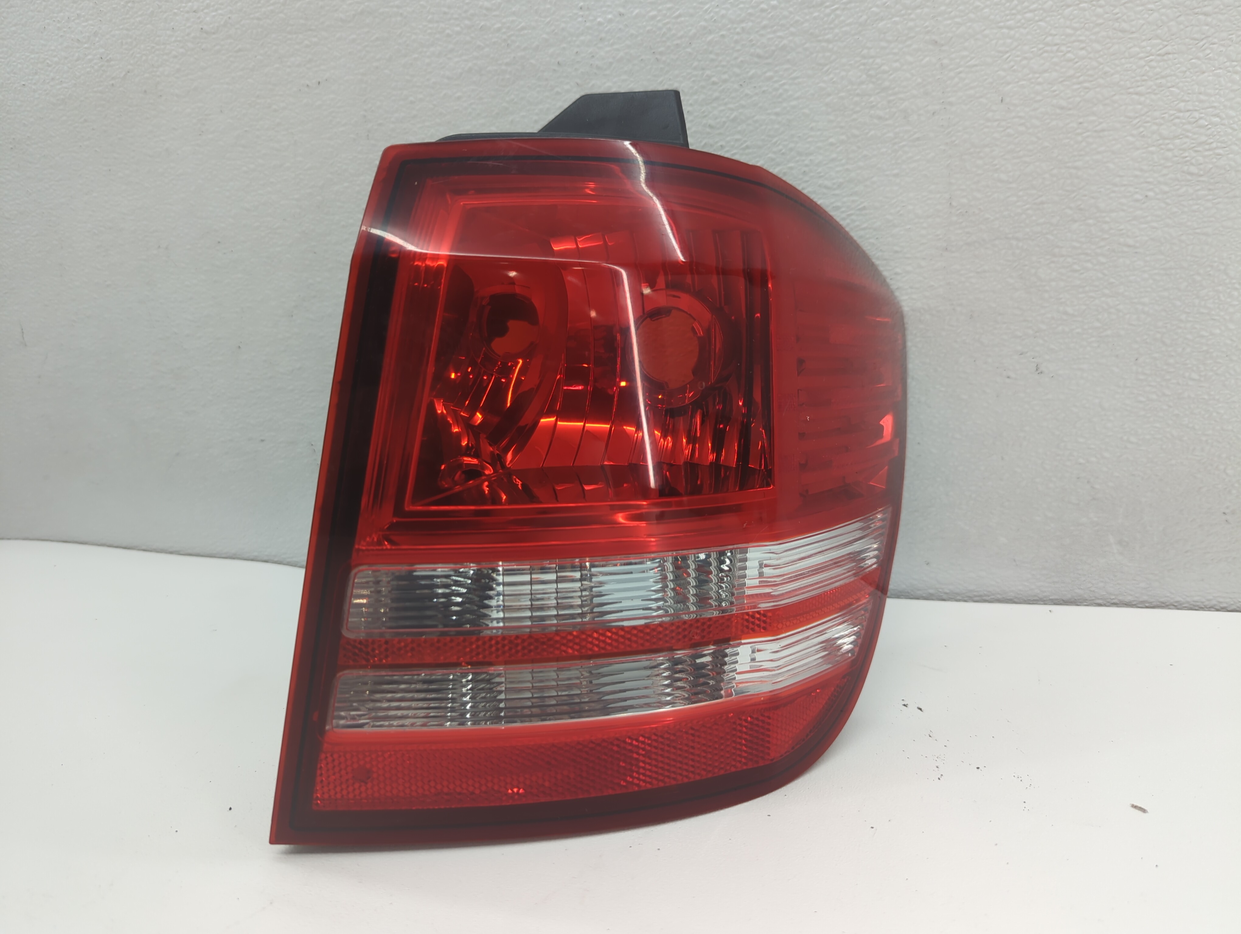 2009 Dodge Journey Passenger Right Side Tail Light Taillight Oem 661563 - Oemusedautoparts1.com