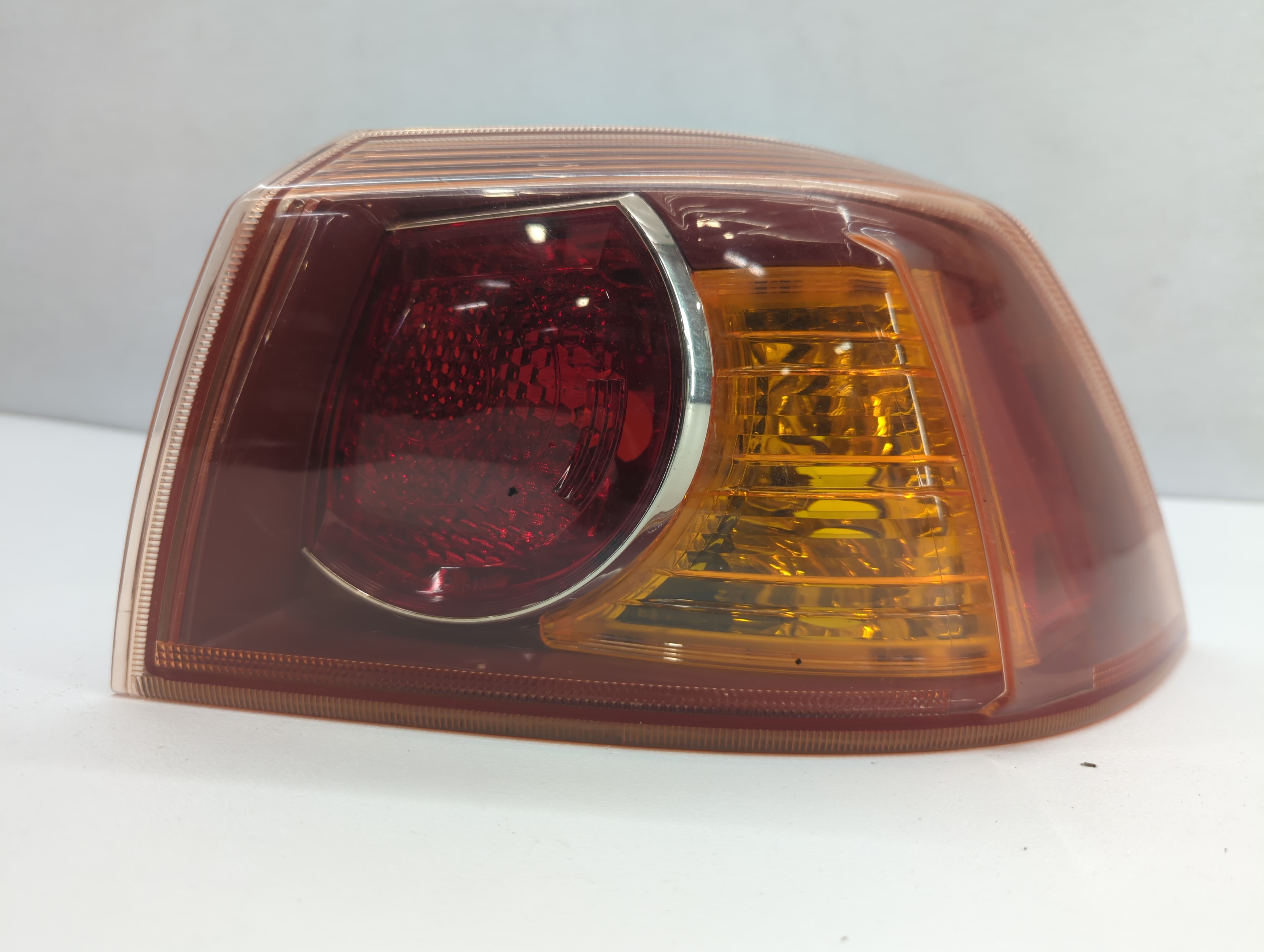 2008 Mitsubishi Lancer Passenger Right Side Tail Light Taillight Oem 661726 - Oemusedautoparts1.com