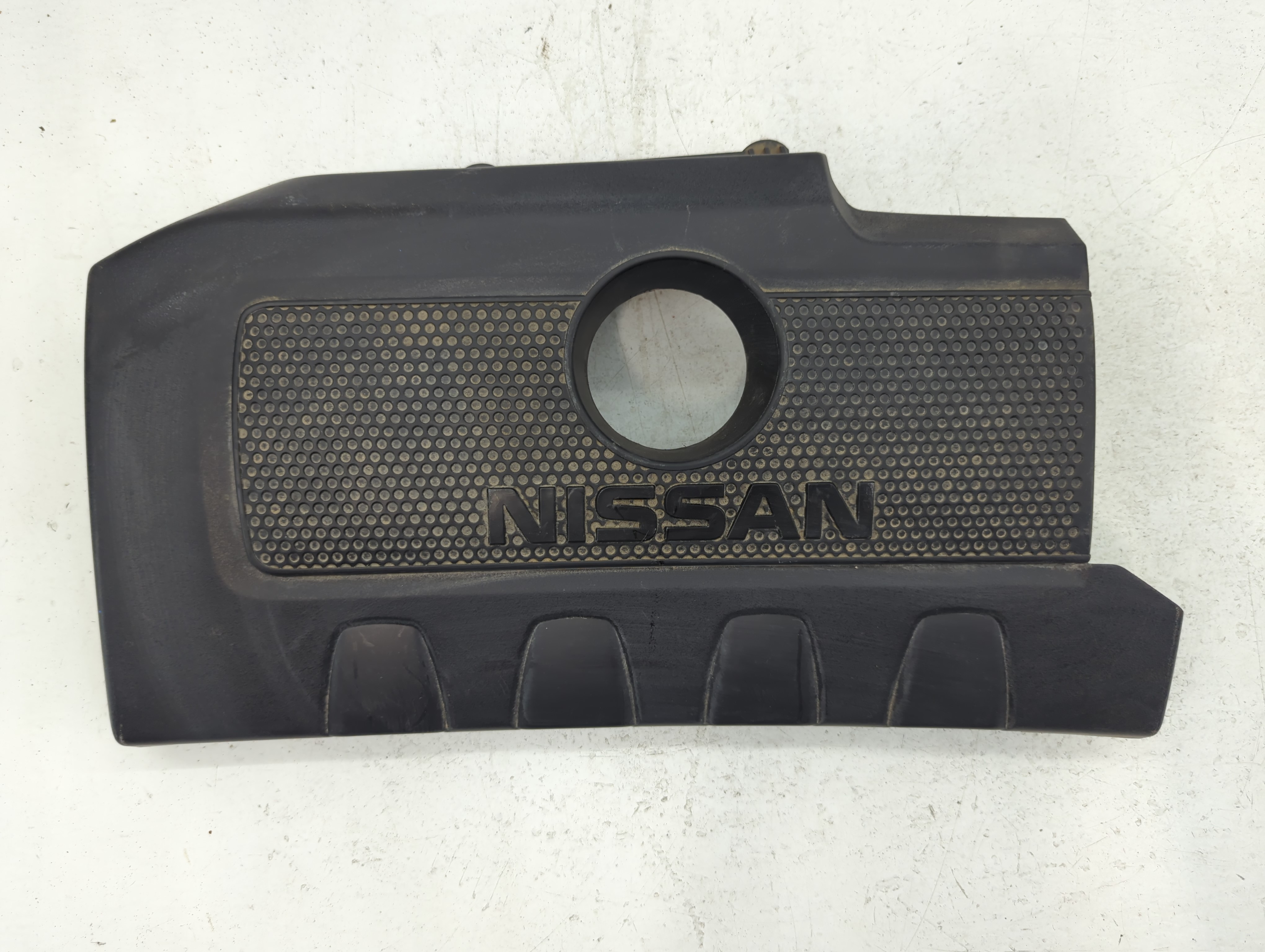 Picture of 2016 Nissan Sentra Engine Cover 662057