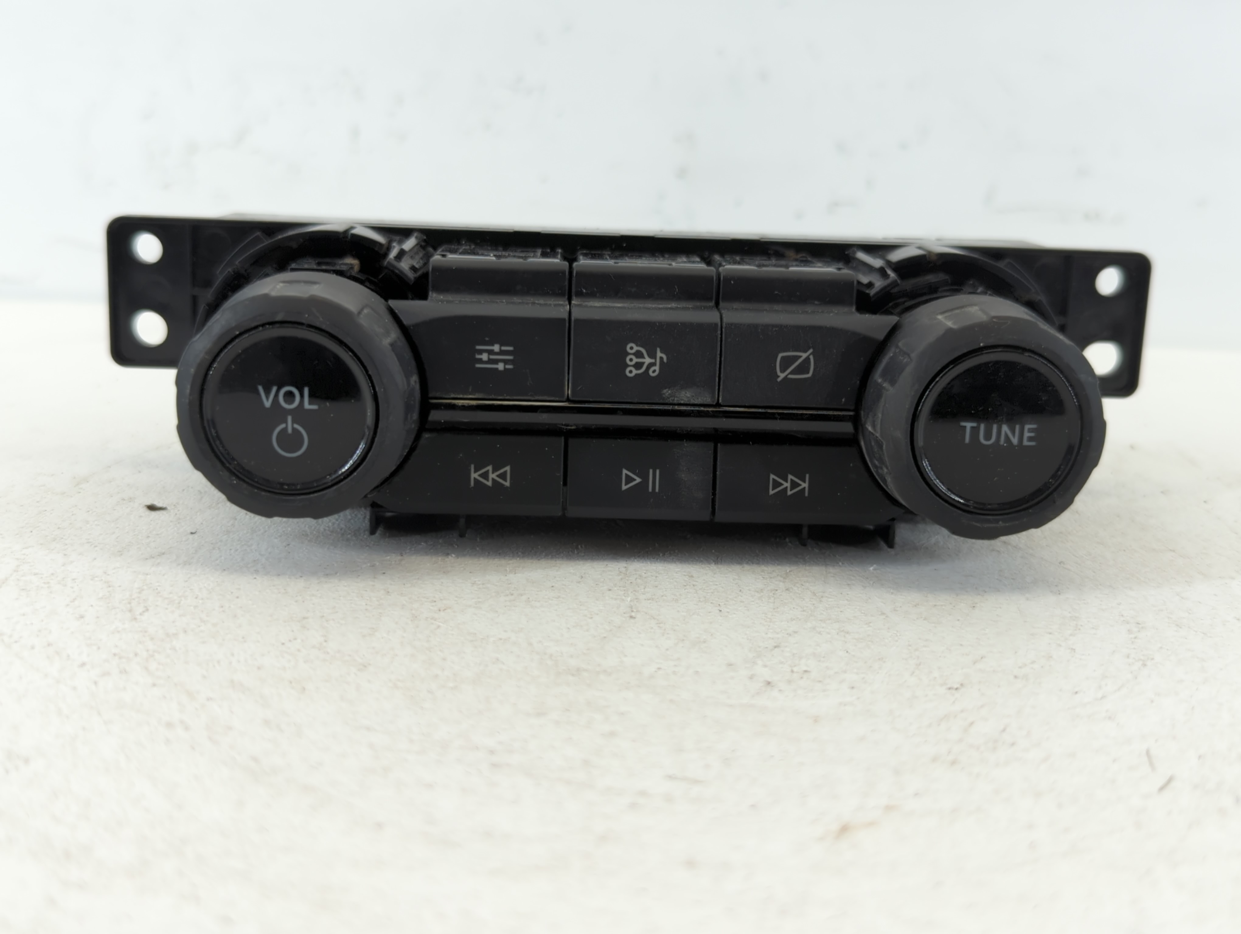 Picture of 2021-2022 Ford F-150 Am Fm Cd Player Radio Receiver 662609
