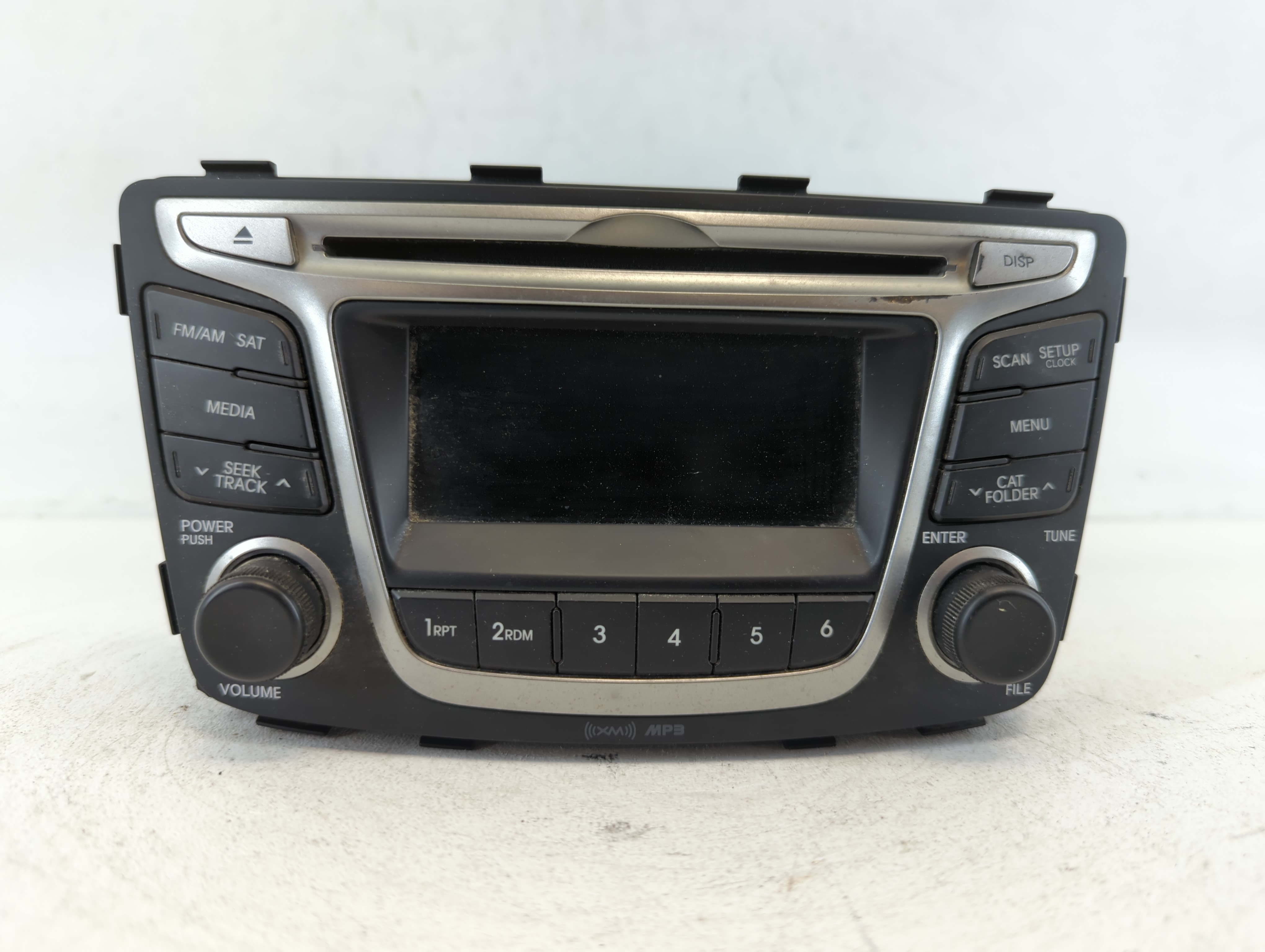 Picture of 2015-2017 Hyundai Accent Am Fm Cd Player Radio Receiver 663211
