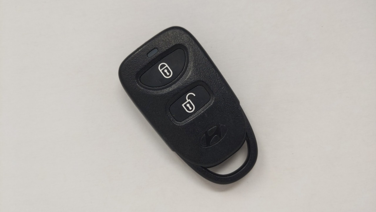 Picture of Hyundai Santa Fe Accent Keyless Entry Remote Fob Plnhm-T002 3 Buttons 66321