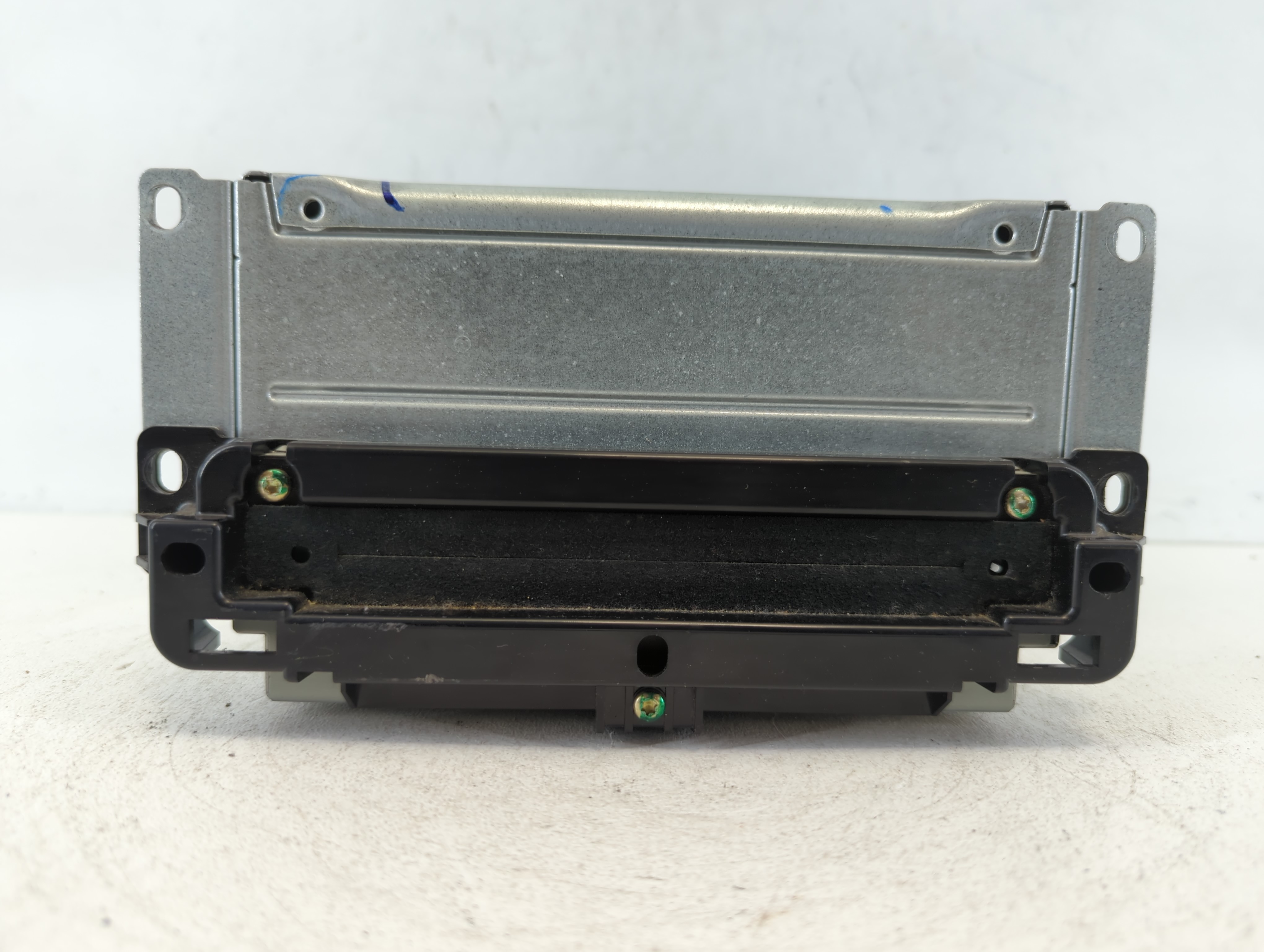 2012 Dodge Journey Am Fm Cd Player Radio Receiver 663319 - Oemusedautoparts1.com