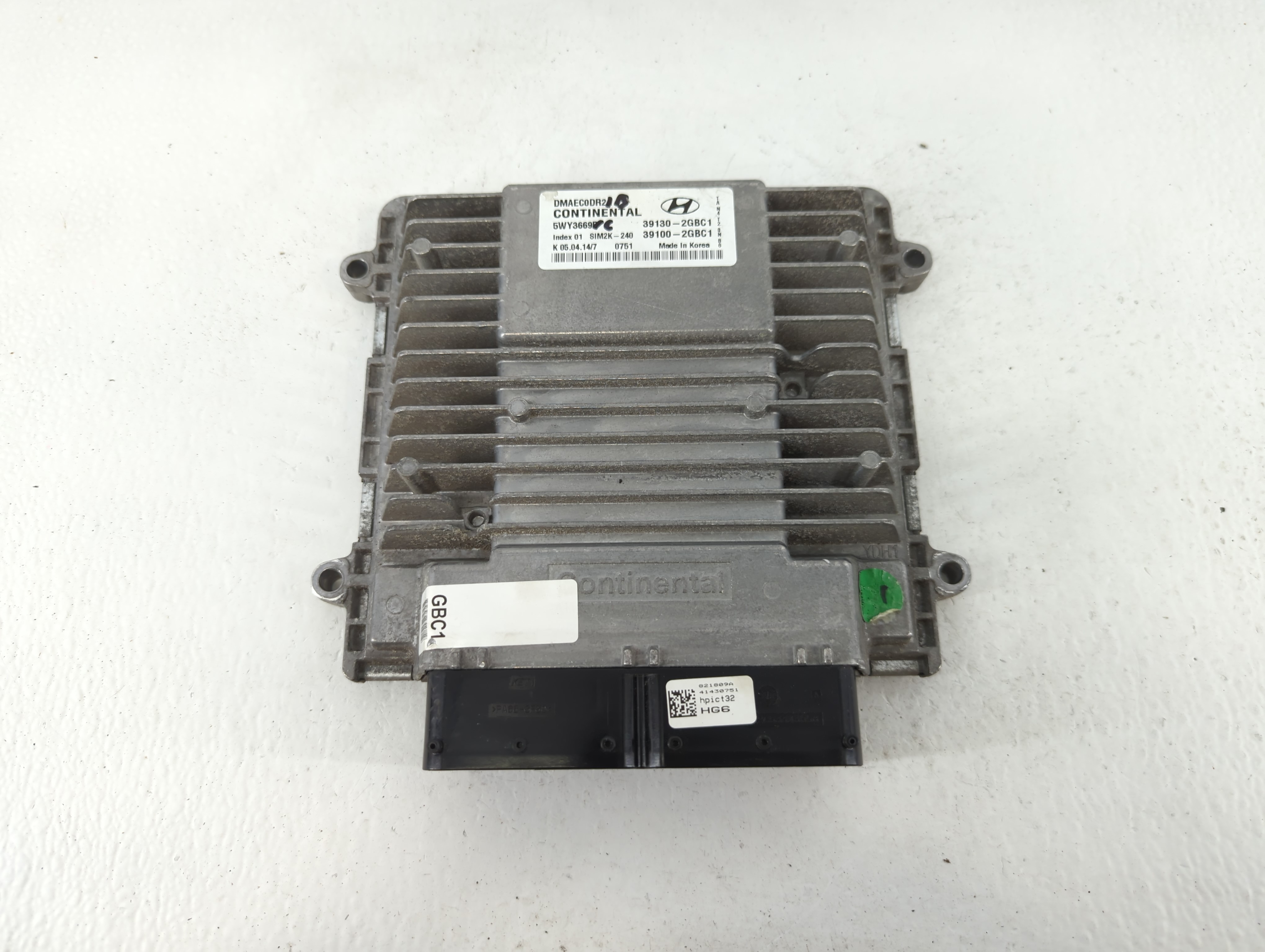 Picture of 2014 Hyundai Santa Fe Engine Computer Ecu Pcm Ecm Pcu Oem 663430