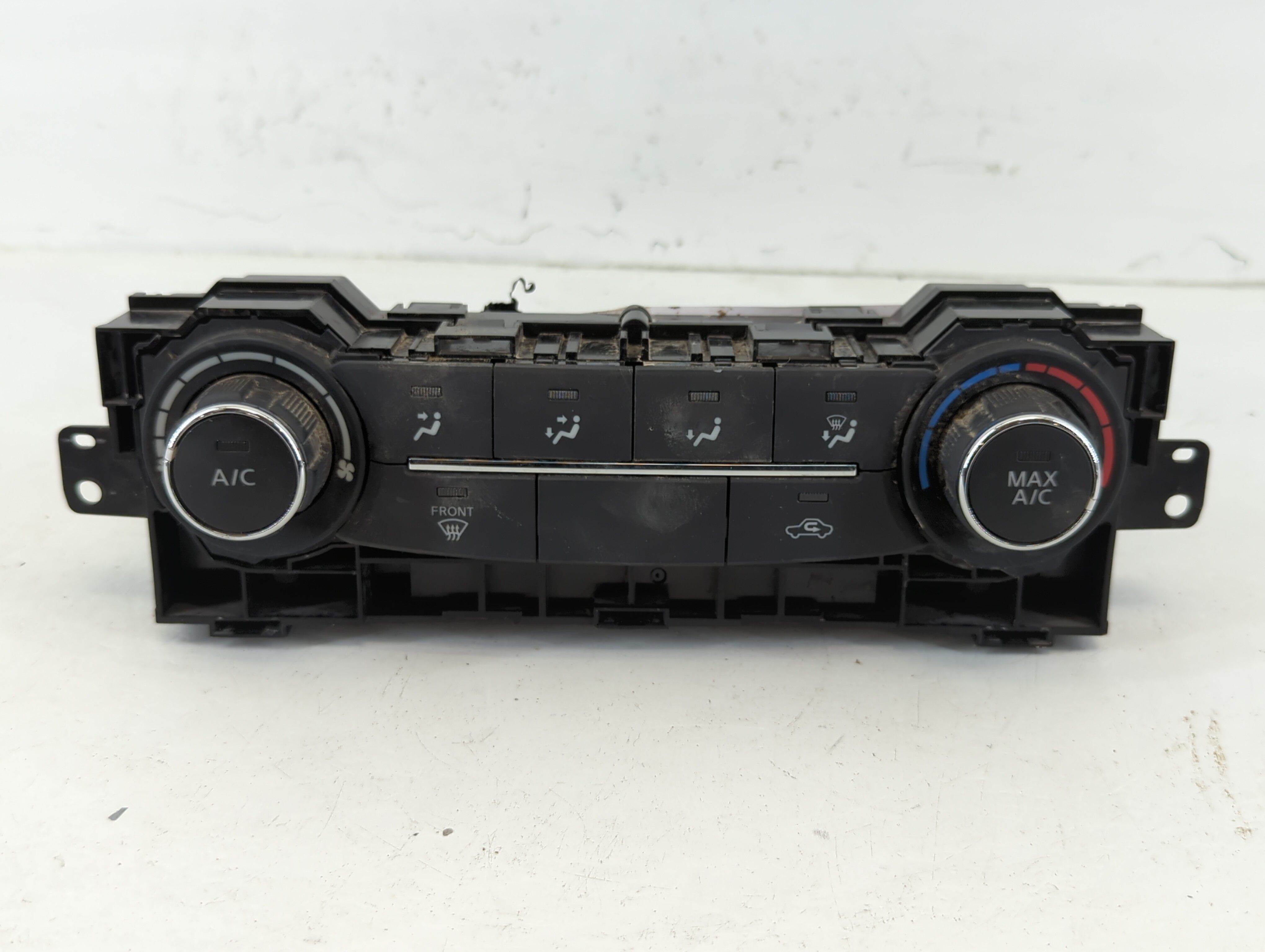2022 Nissan Frontier Ac Heater Climate Control 275109bu3a-e 663747 - Oemusedautoparts1.com