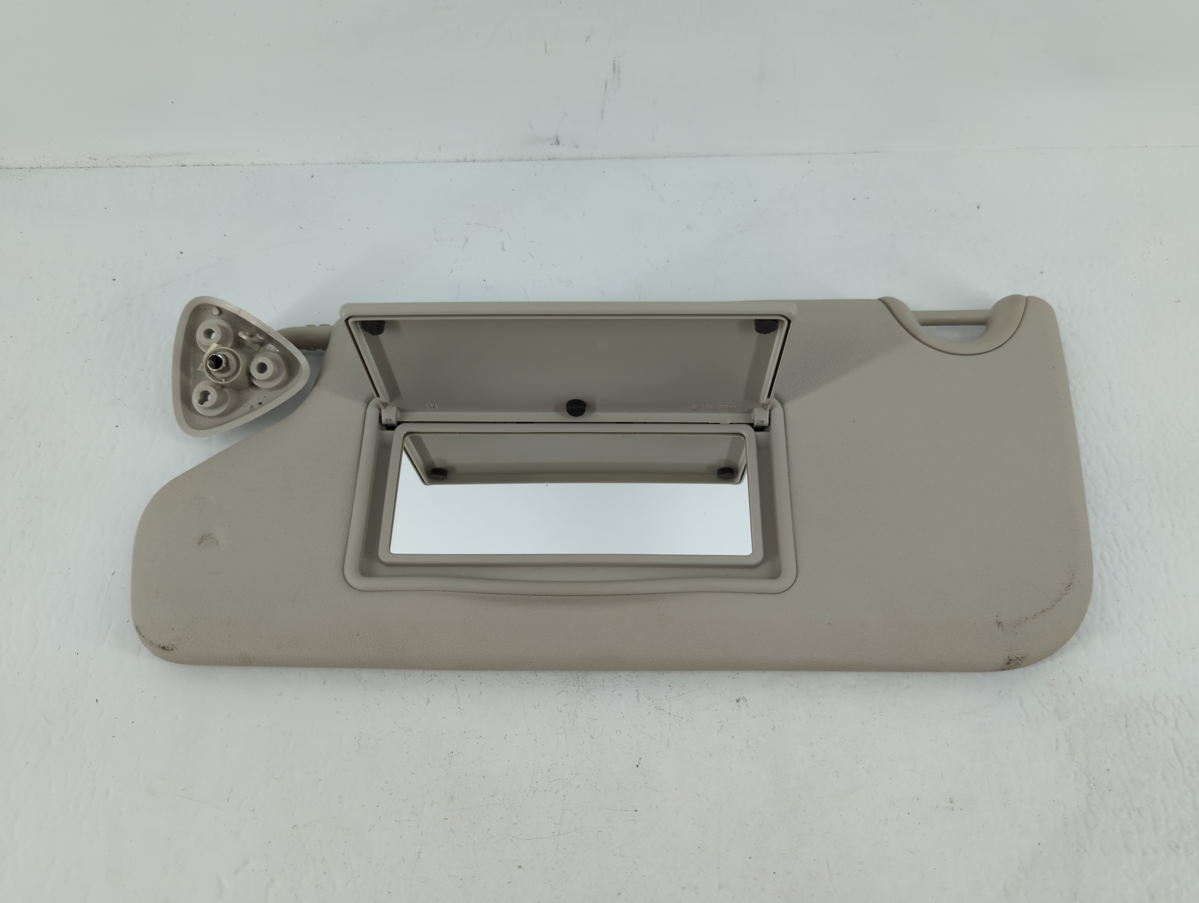 2012 Dodge Journey Passenger Sun Visor Mirror Right Sunvisor Grey 663940 - Oemusedautoparts1.com