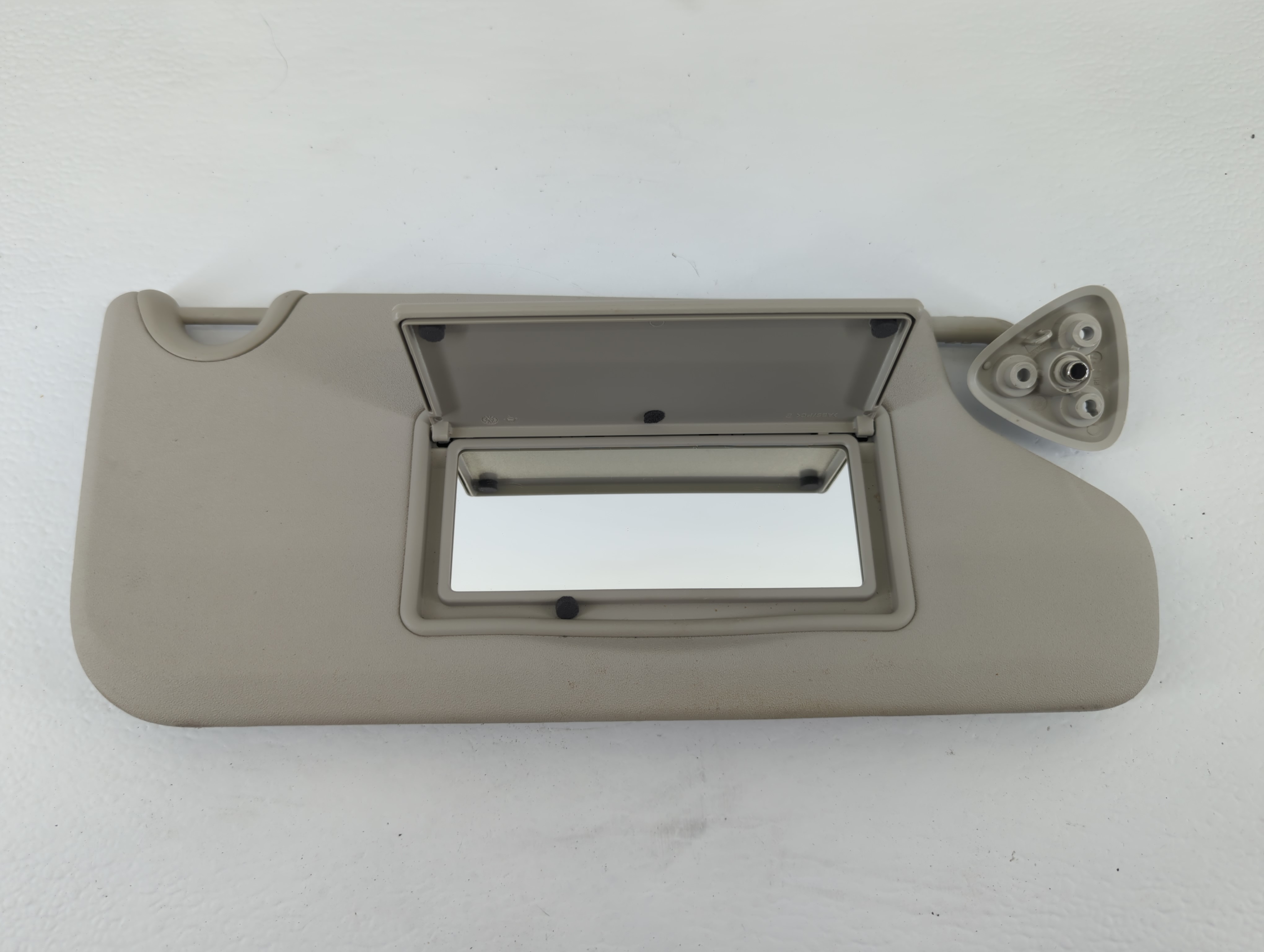 2016 Dodge Journey Passenger Sun Visor Mirror Right Sunvisor Pale Grey 664180 - Oemusedautoparts1.com