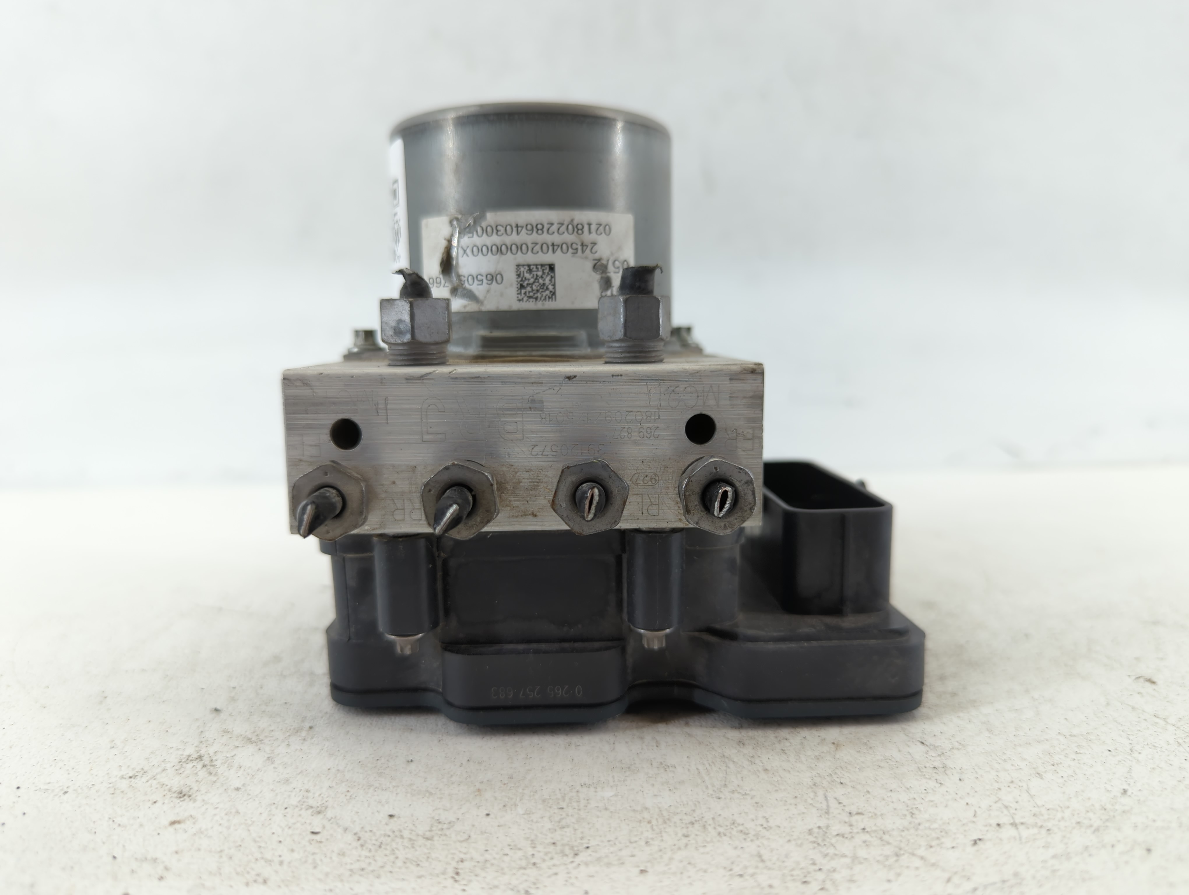 2018-2018 Chevrolet Cruze Abs Pump Control Module 664609 - Oemusedautoparts1.com